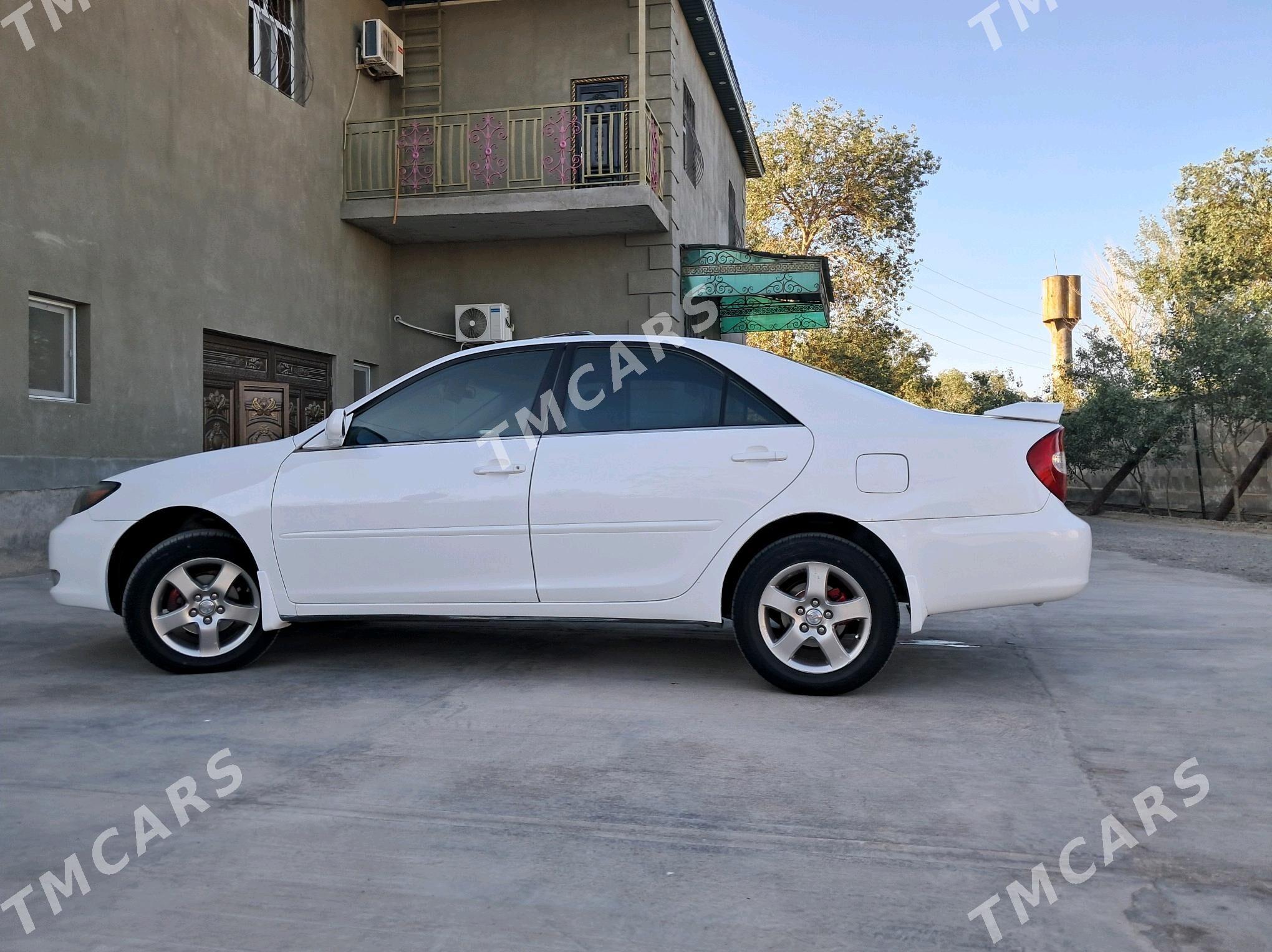 Toyota Camry 2002 - 155 000 TMT - Köneürgenç - img 5