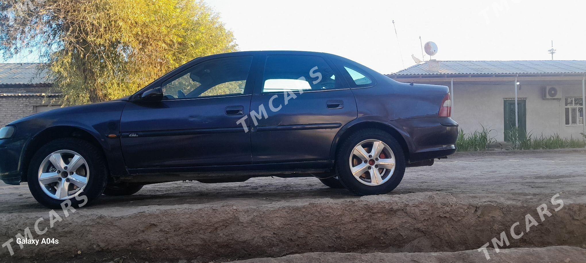 Opel Vectra 1997 - 40 000 TMT - Акдепе - img 3