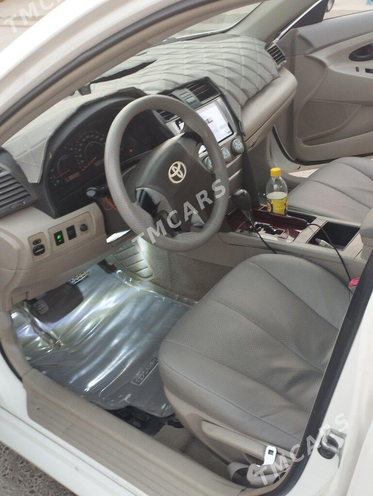 Toyota Camry 2009 - 135 000 TMT - Бахарден - img 2