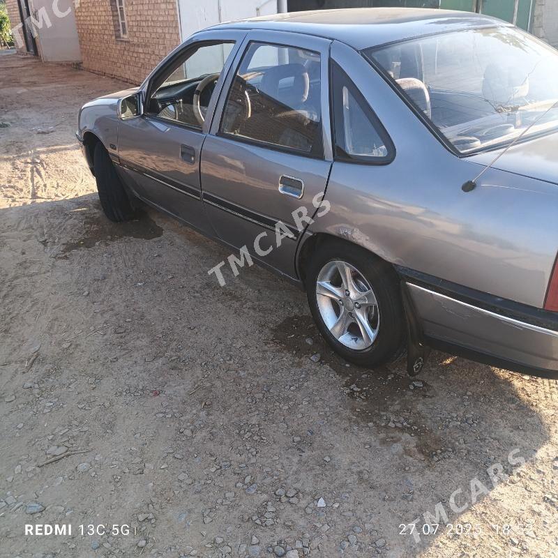 Opel Vectra 1989 - 28 000 TMT - Mary - img 2