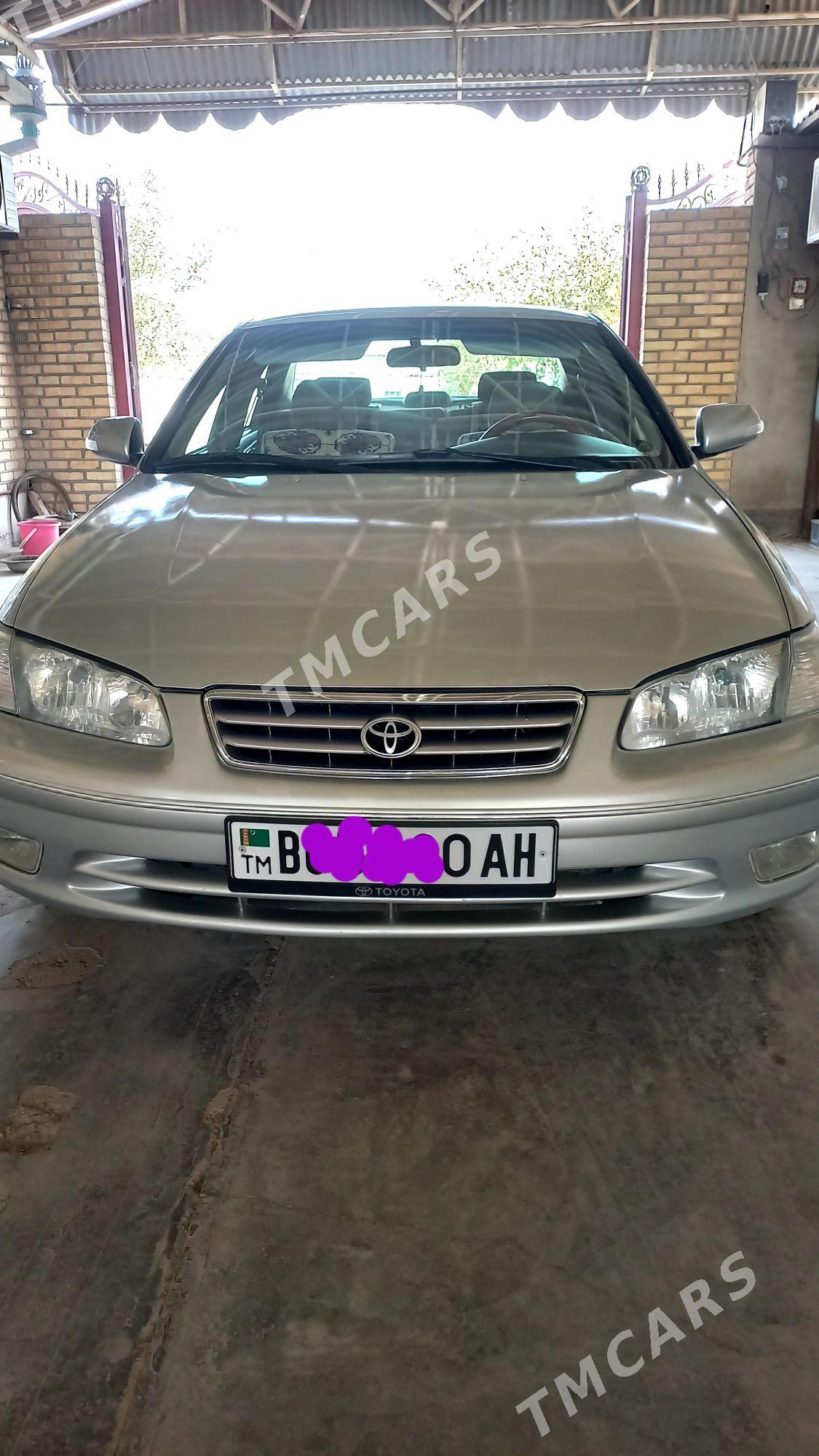 Toyota Camry 2001 - 170 000 TMT - Kaka - img 4