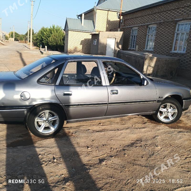 Opel Vectra 1989 - 28 000 TMT - Mary - img 4