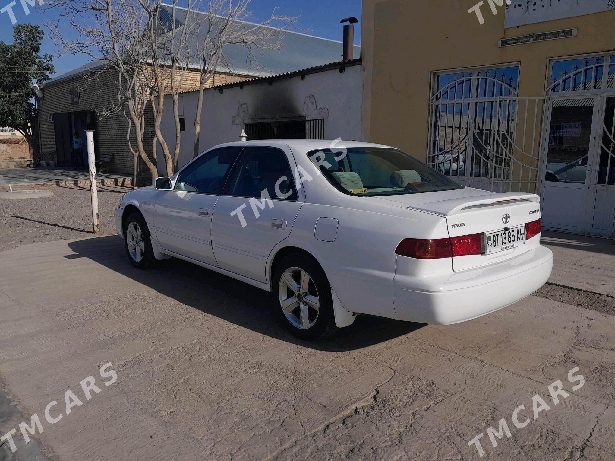 Toyota Camry 1999 - 120 000 TMT - Sarahs - img 3