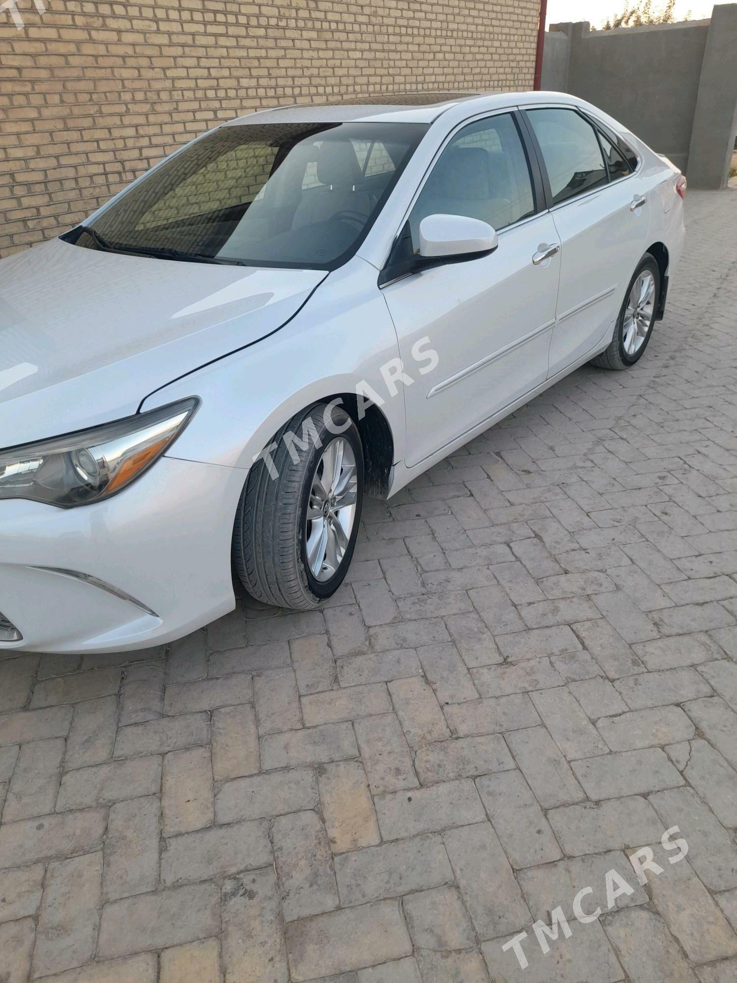 Toyota Camry 2017 - 250 000 TMT - Байрамали - img 5
