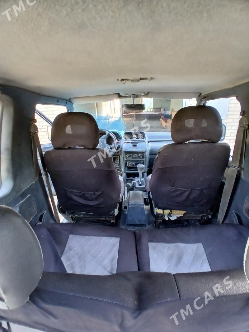 Mitsubishi Pajero 1994 - 70 000 TMT - Дянев - img 4