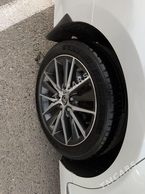 Toyota Camry 2024 - 776 000 TMT - Ашхабад - img 4