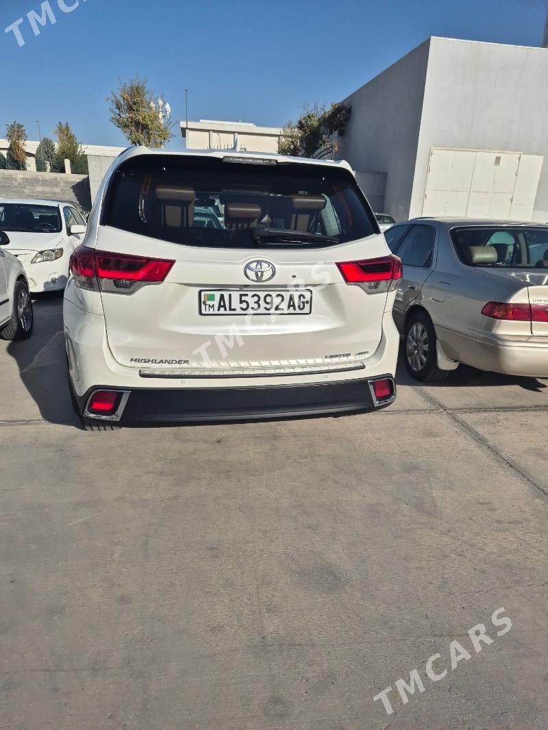 Toyota Highlander 2017 - 490 000 TMT - Ашхабад - img 8