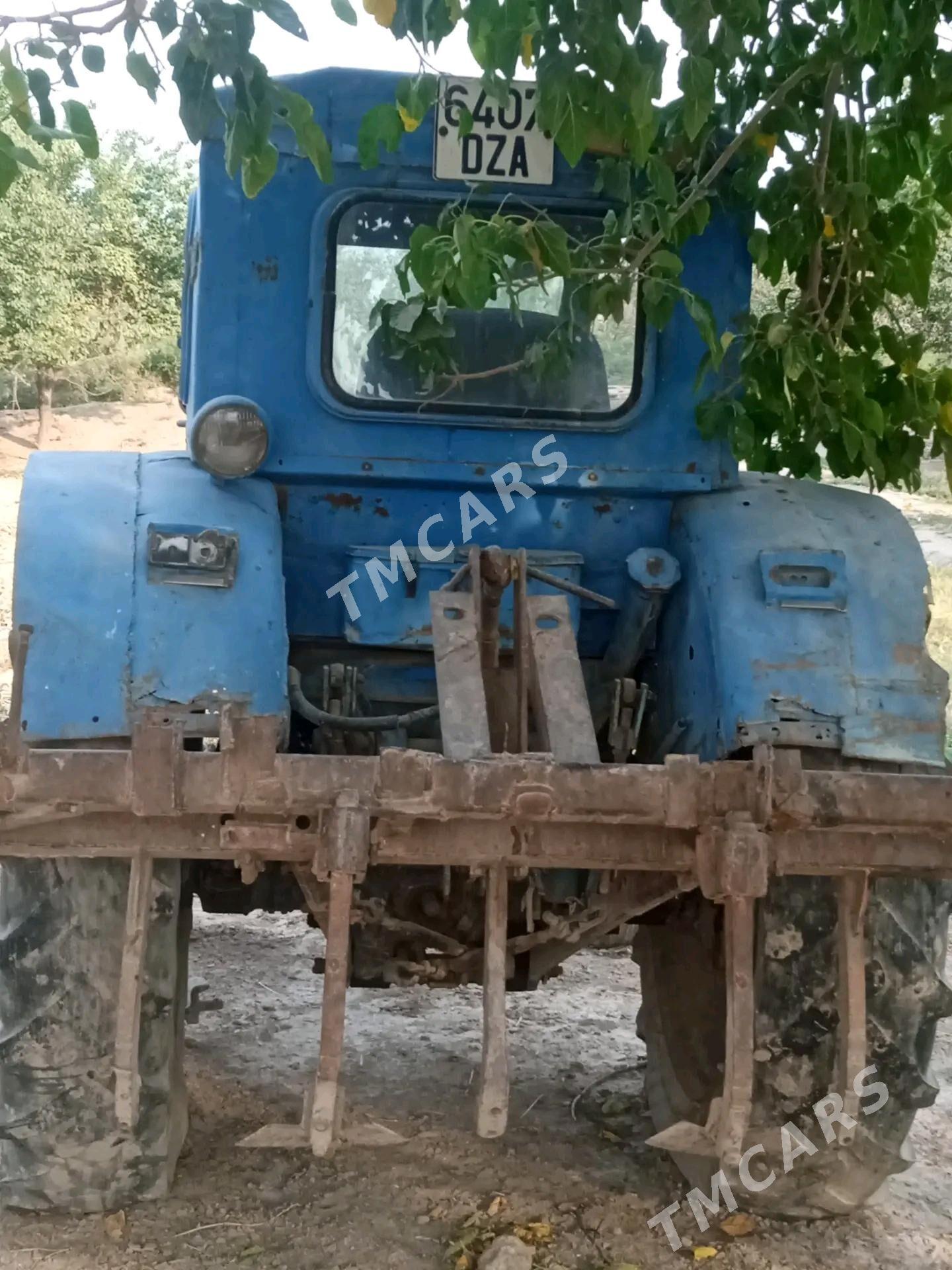 MTZ T-28 1983 - 40 000 TMT - Гурбансолтан Едже - img 5