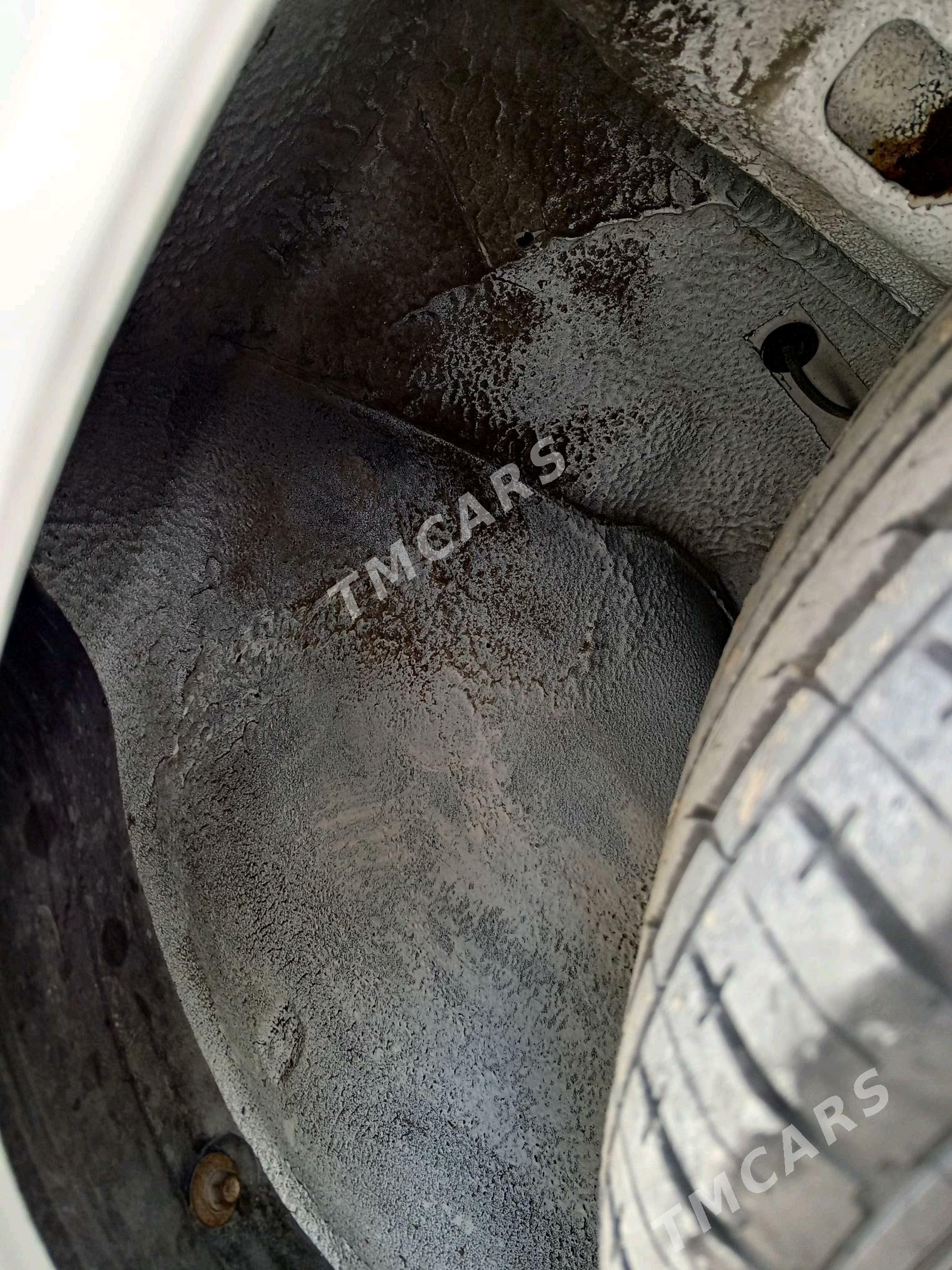 Lada 2106 2001 - 70 000 TMT - Jebel - img 6