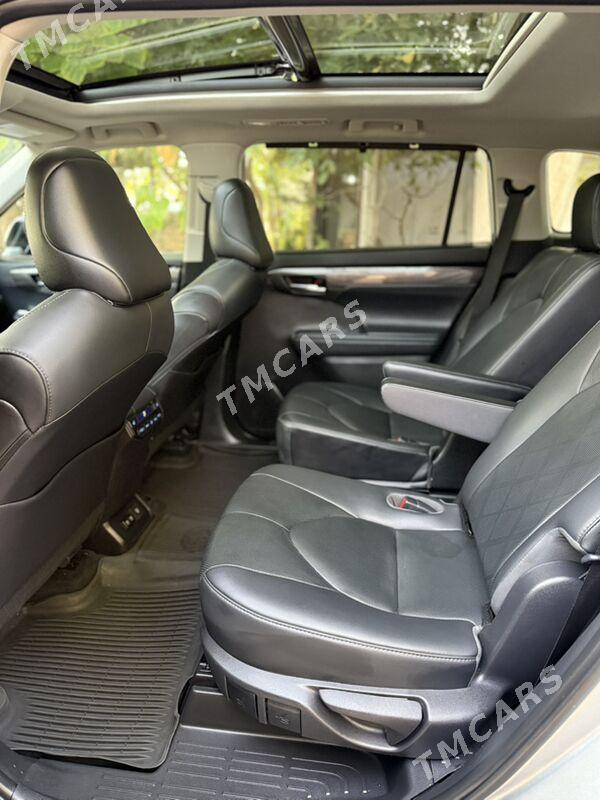 Toyota Highlander 2022 - 610 000 TMT - Мары - img 5