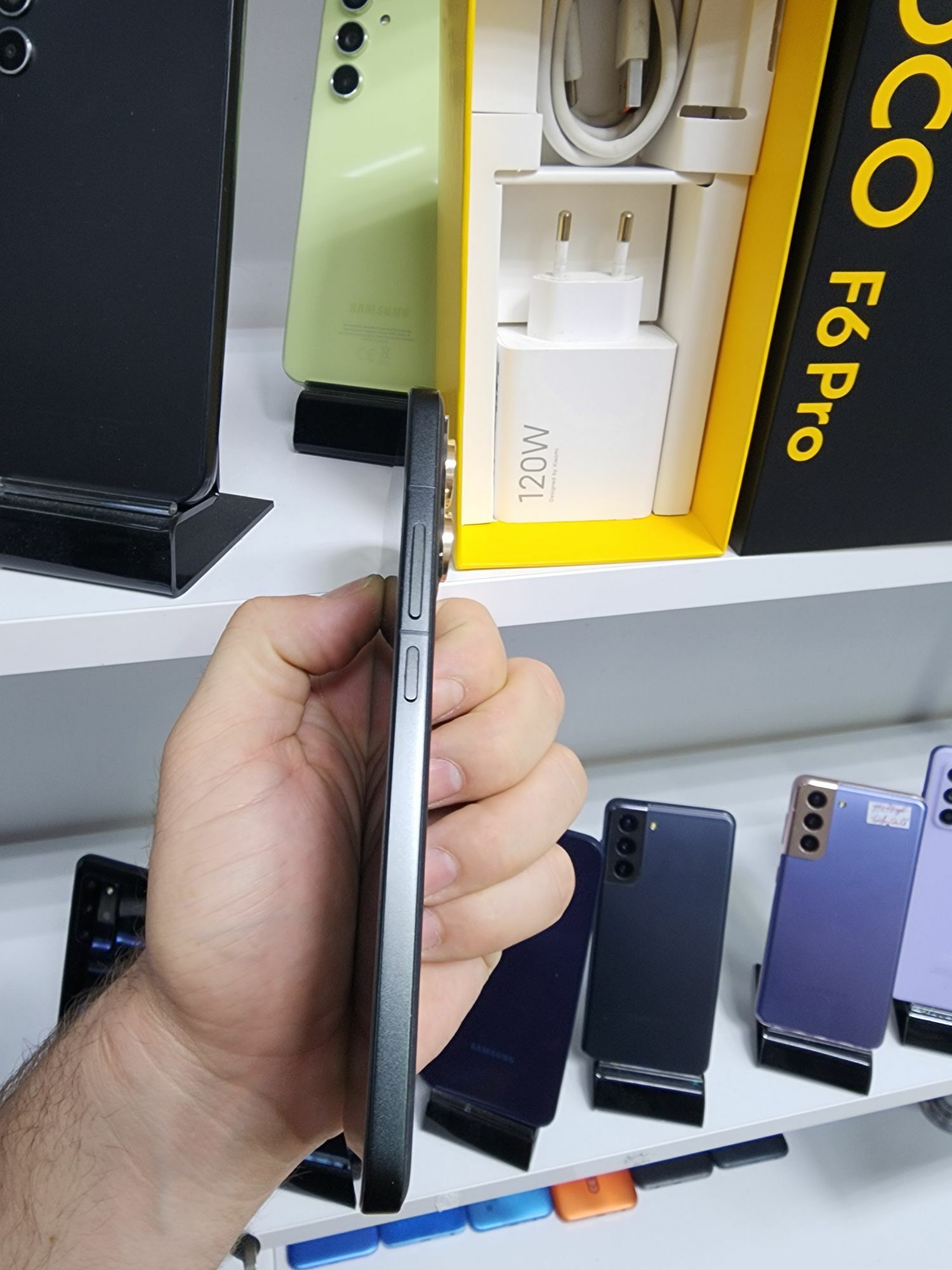 POCO F6 PRO 18 /512 GB KREDIT - Торговый центр "15 лет Независимости" - img 8