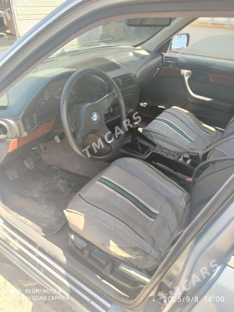 BMW 525 1988 - 43 000 TMT - Сакарчага - img 4