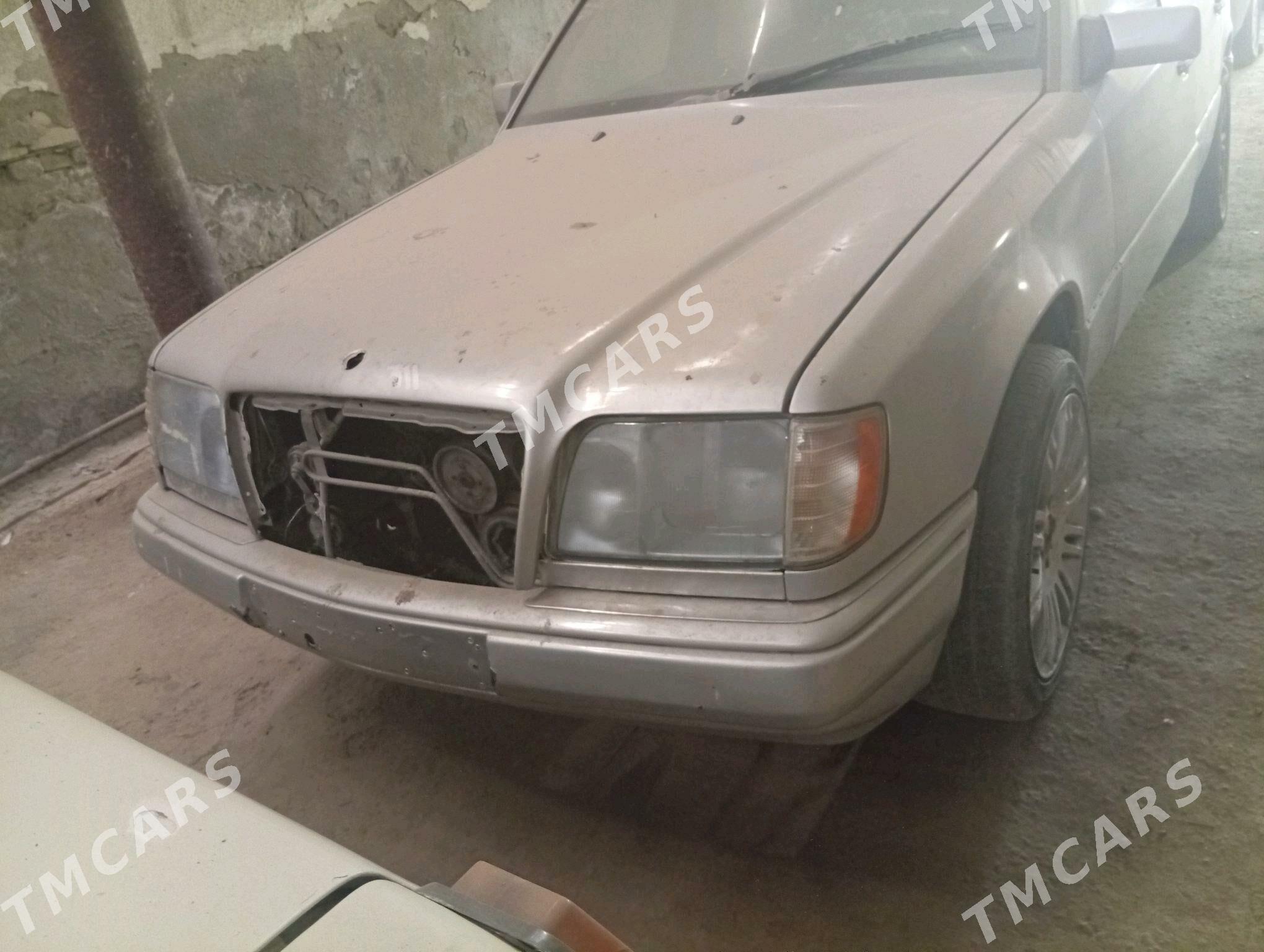 Mercedes-Benz E280 1988 - 35 000 TMT - Туркменабат - img 6
