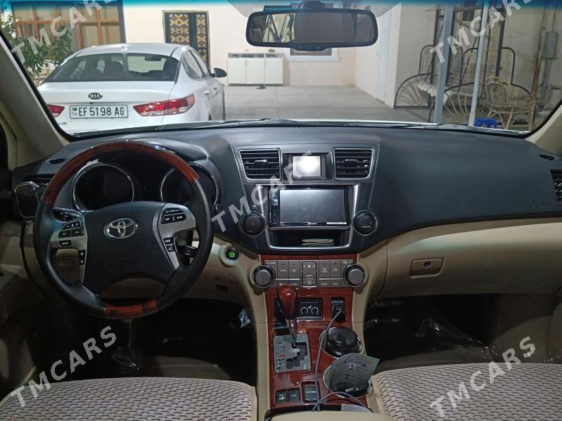 Toyota Highlander 2013 - 410 000 TMT - Бузмеин - img 8