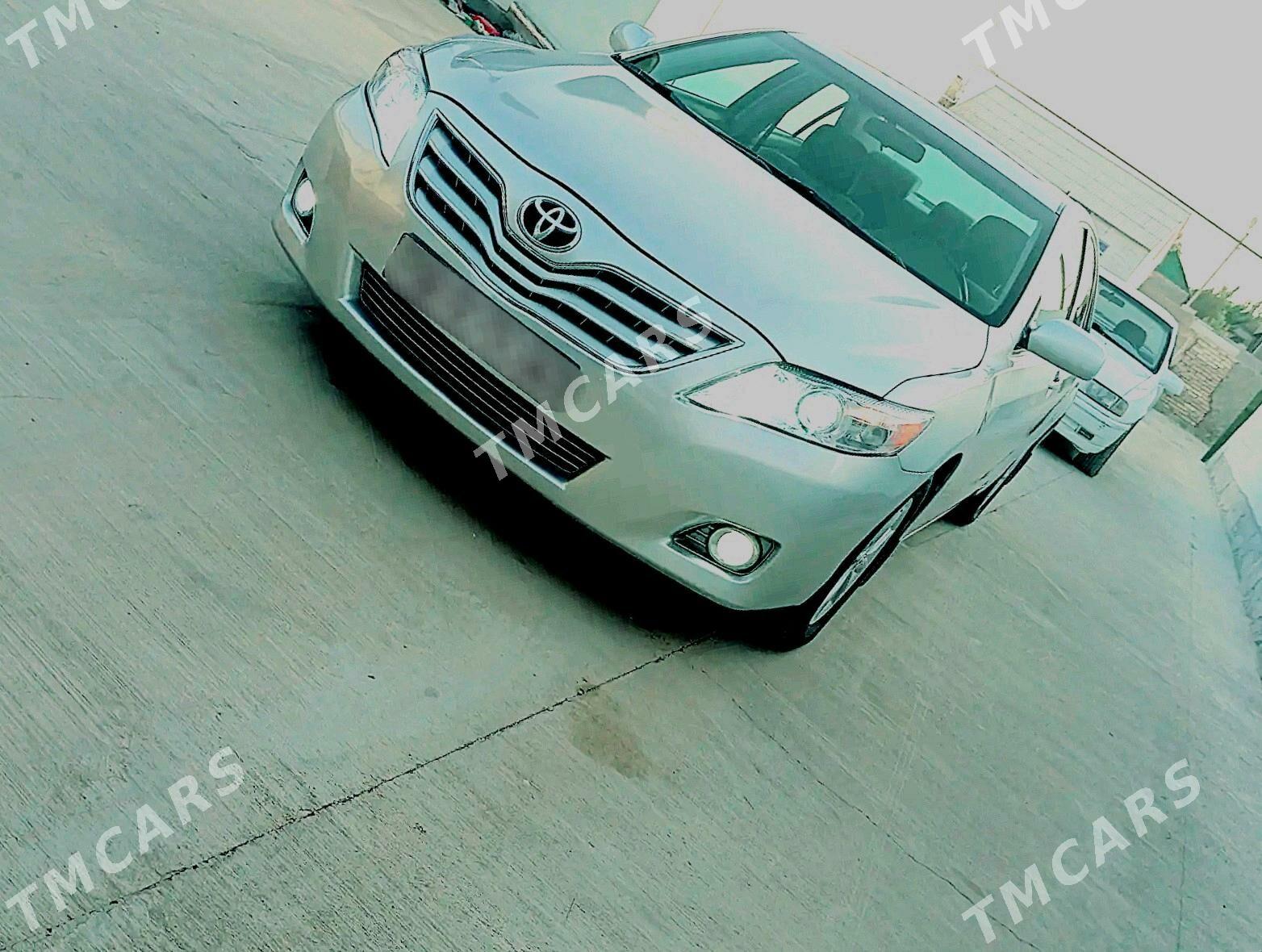 Toyota Camry 2010 - 250 000 TMT - Kaka - img 3