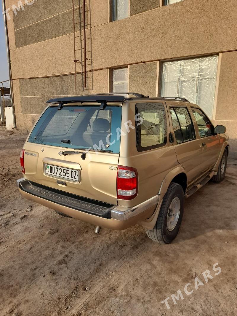 Nissan Pathfinder 1999 - 65 000 TMT - Гурбансолтан Едже - img 3