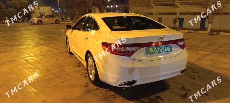 Hyundai Azera 2012 - 180 000 TMT - Мир 5 - img 4