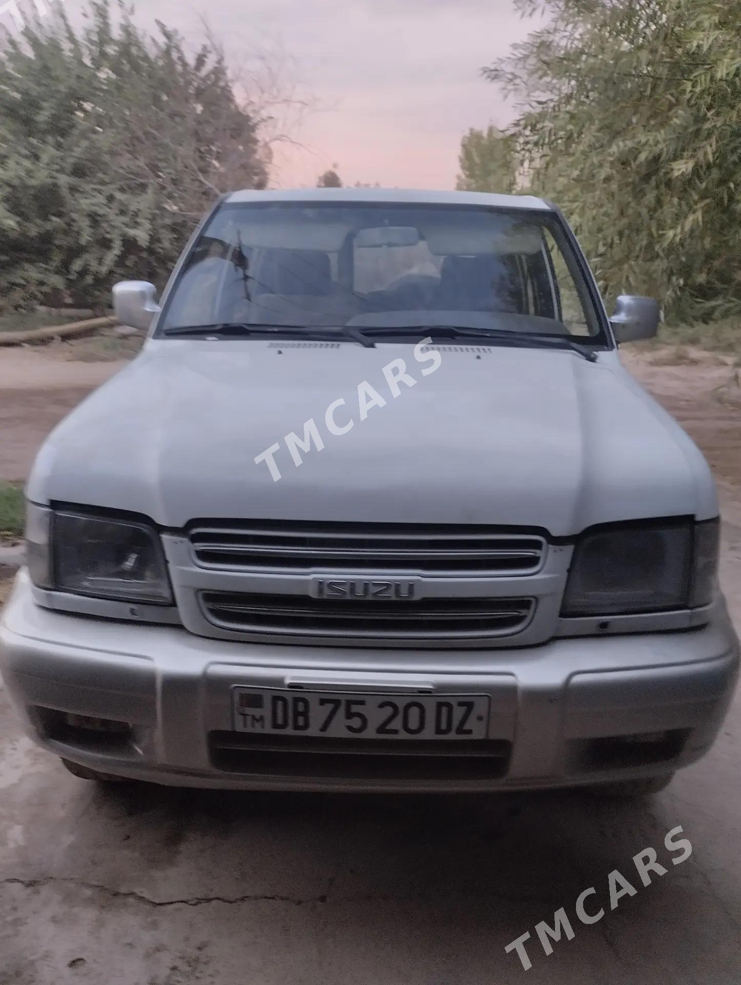 Isuzu Trooper 2002 - 80 000 TMT - Daşoguz - img 6