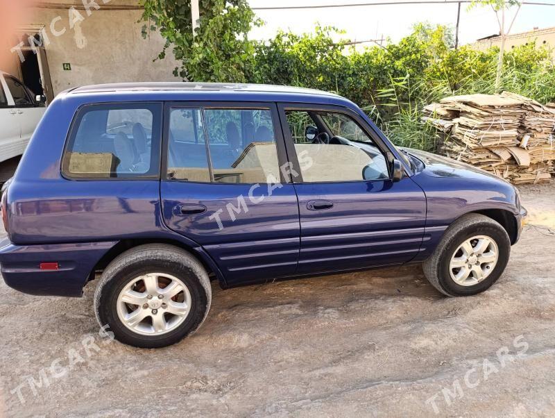 Toyota RAV4 2000 - 70 000 TMT - Гурбансолтан Едже - img 3