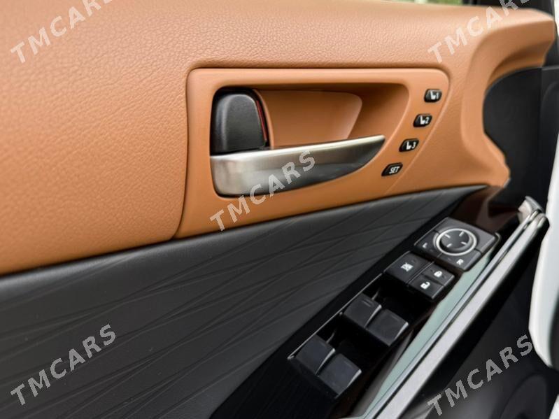 Lexus IS 350 2022 - 539 000 TMT - Çehow köç. (A.Nyýazow şaýoly) - img 7