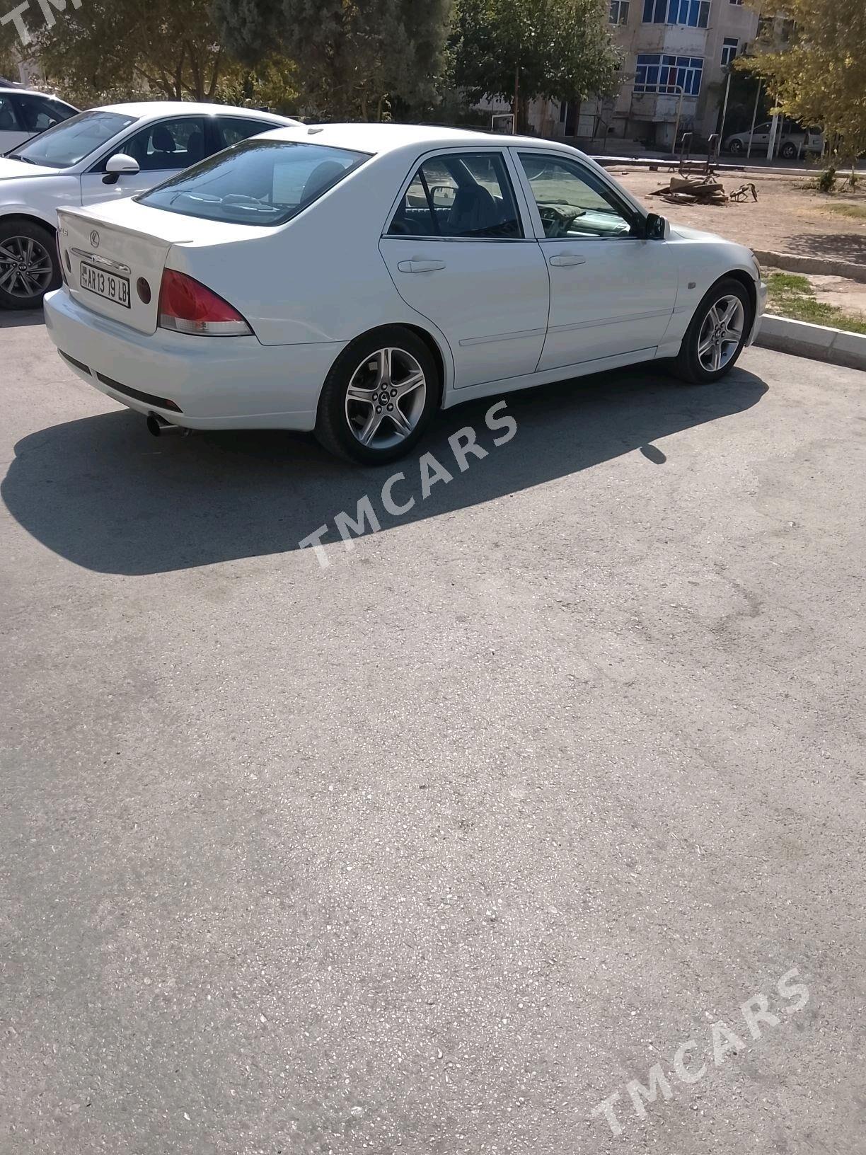 Lexus IS 300 2001 - 120 000 TMT - Türkmenabat - img 4