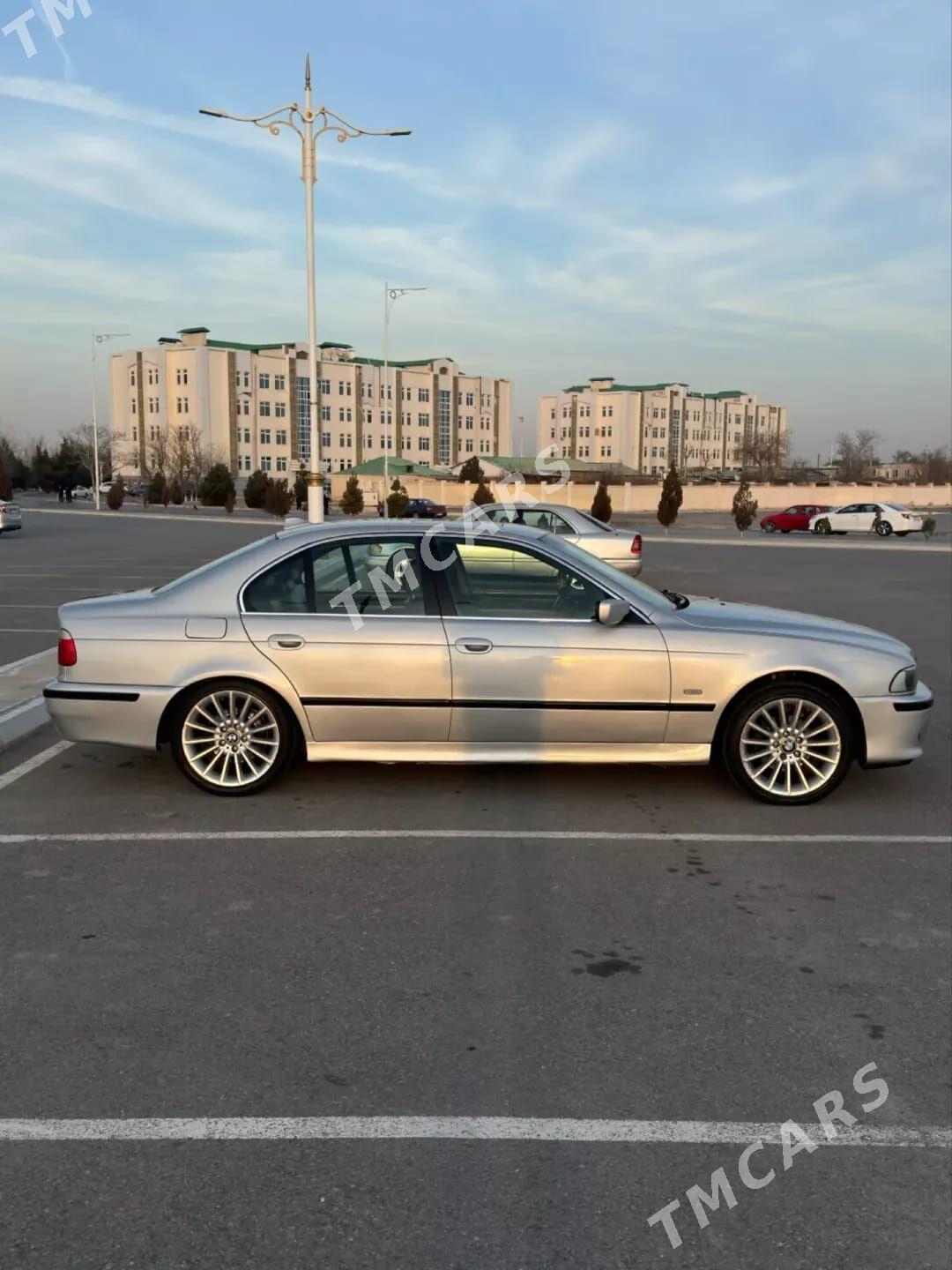 BMW 525 2000 - 105 000 TMT - Туркменабат - img 3