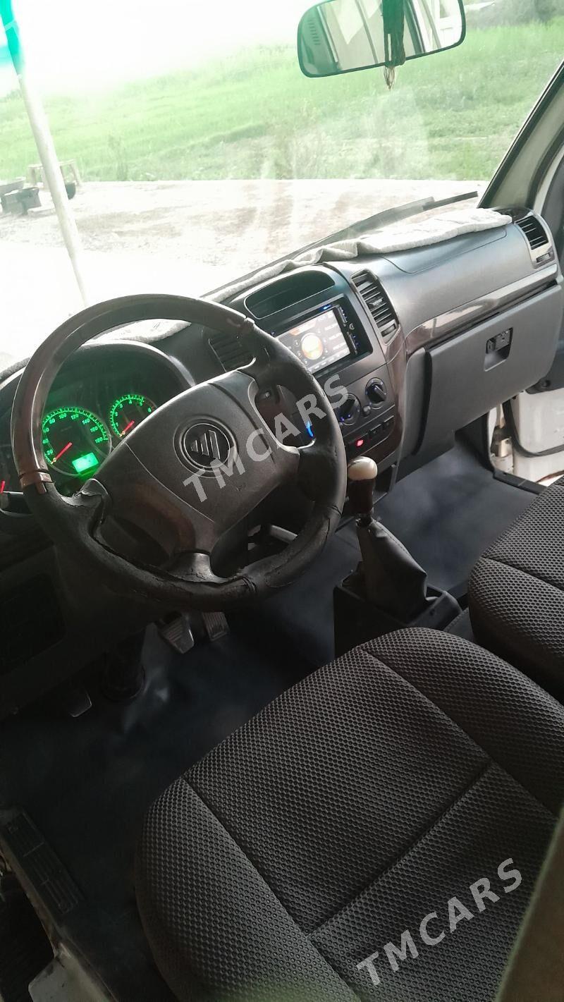 Toyota Hiace 2013 - 140 000 TMT - Wekilbazar - img 2