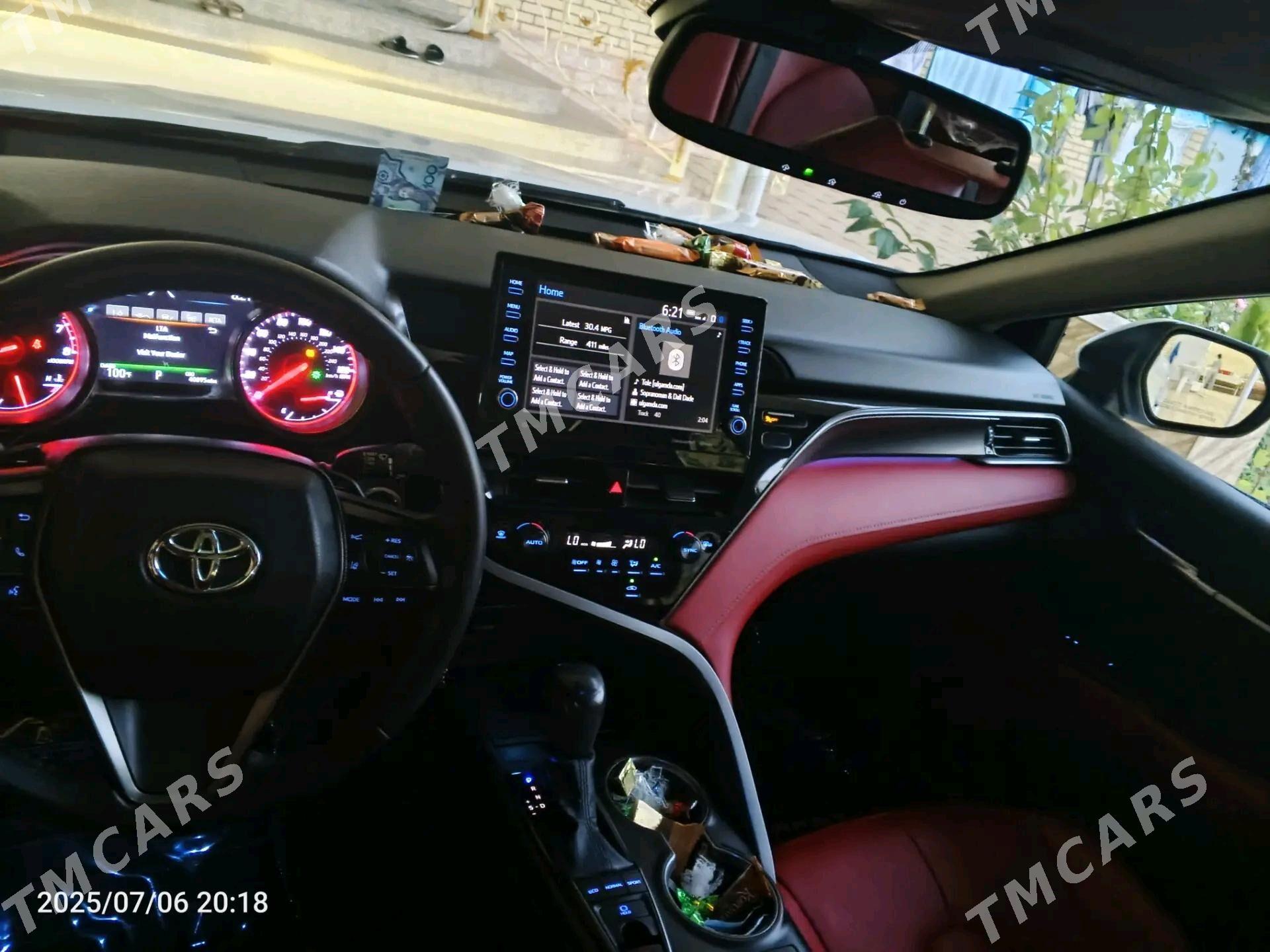 Toyota Camry 2021 - 400 000 TMT - Baýramaly - img 6