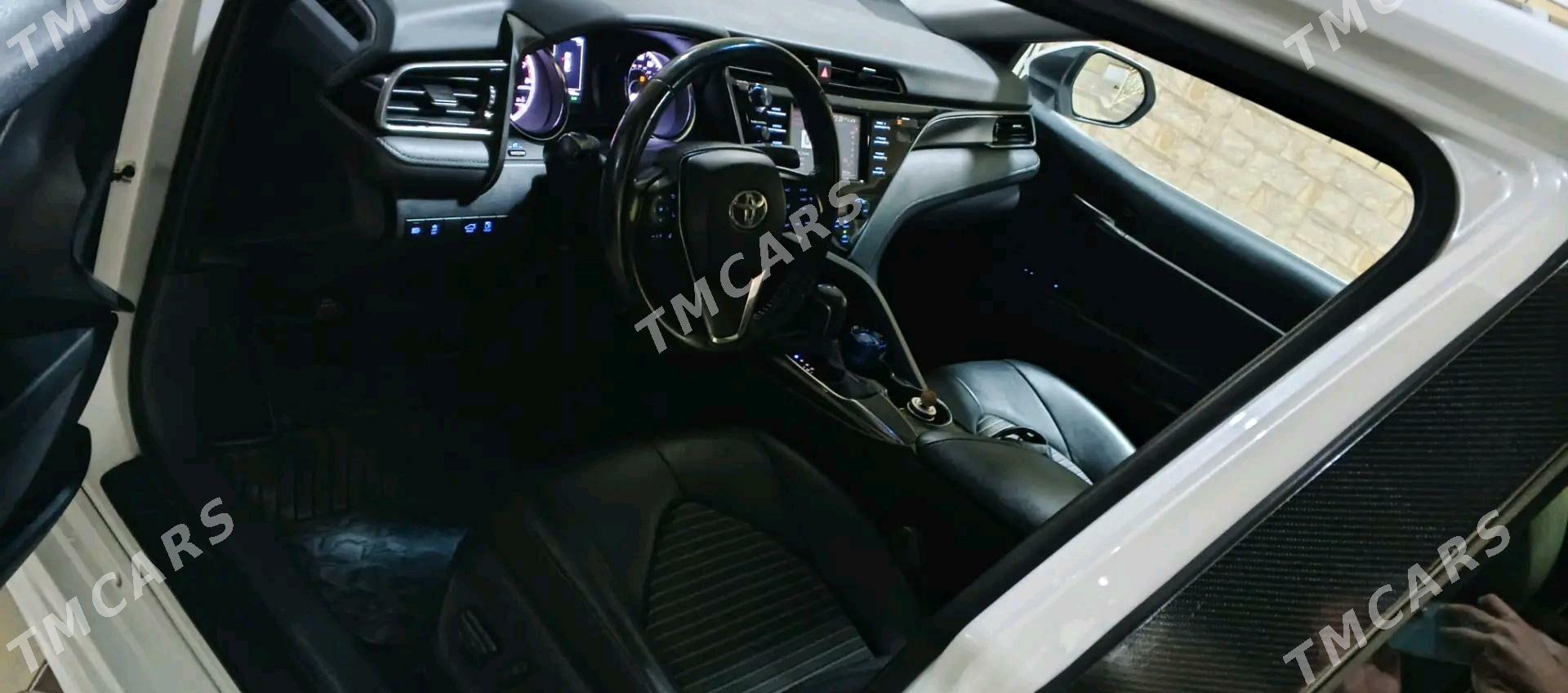 Toyota Camry 2020 - 360 000 TMT - Байрамали - img 4