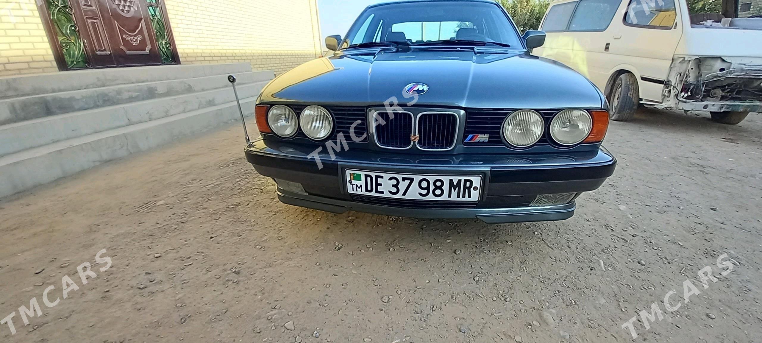 BMW 525 1989 - 70 000 TMT - Мары - img 3
