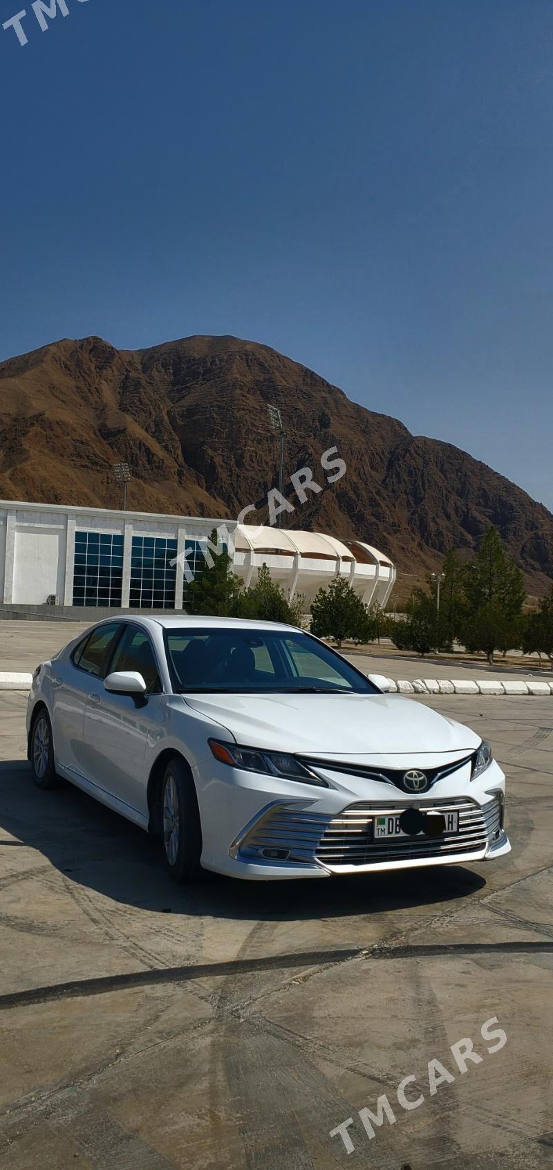 Toyota Camry 2019 - 285 000 TMT - Балканабат - img 2