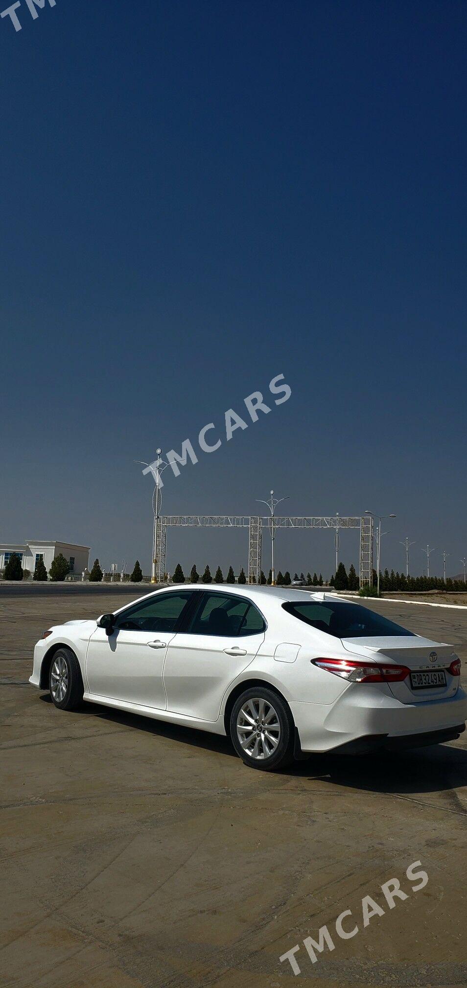 Toyota Camry 2019 - 285 000 TMT - Балканабат - img 3