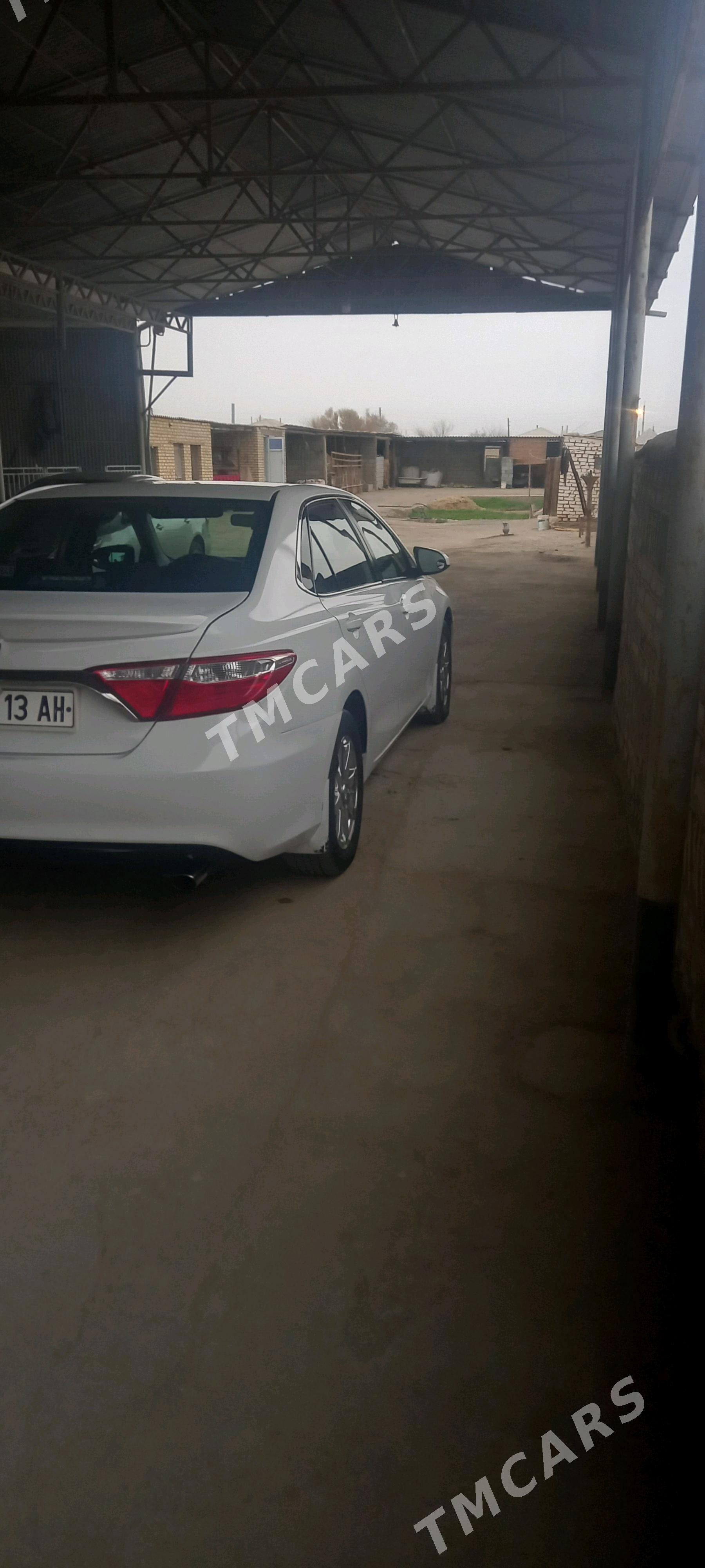 Toyota Camry 2017 - 230 000 TMT - Babadaýhan - img 4