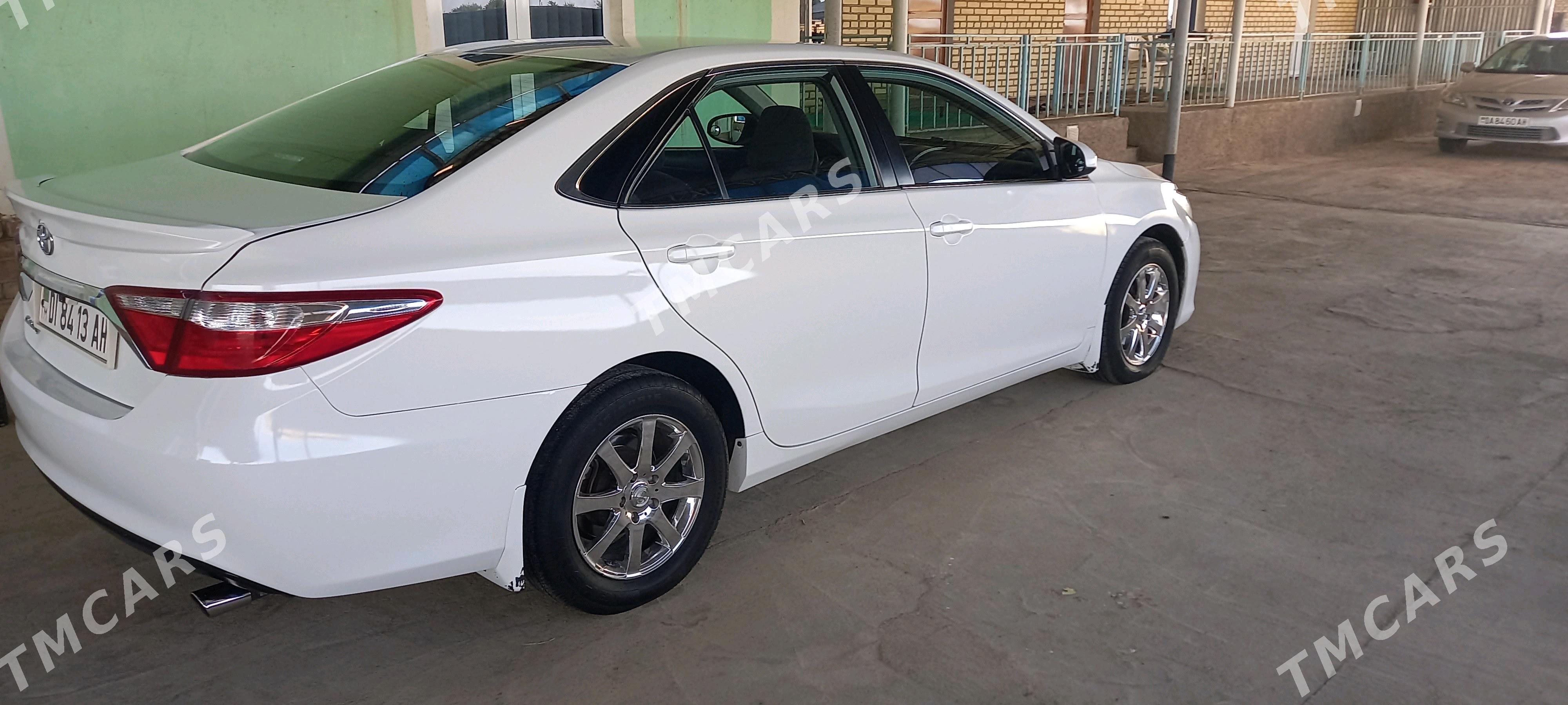 Toyota Camry 2017 - 230 000 TMT - Babadaýhan - img 5