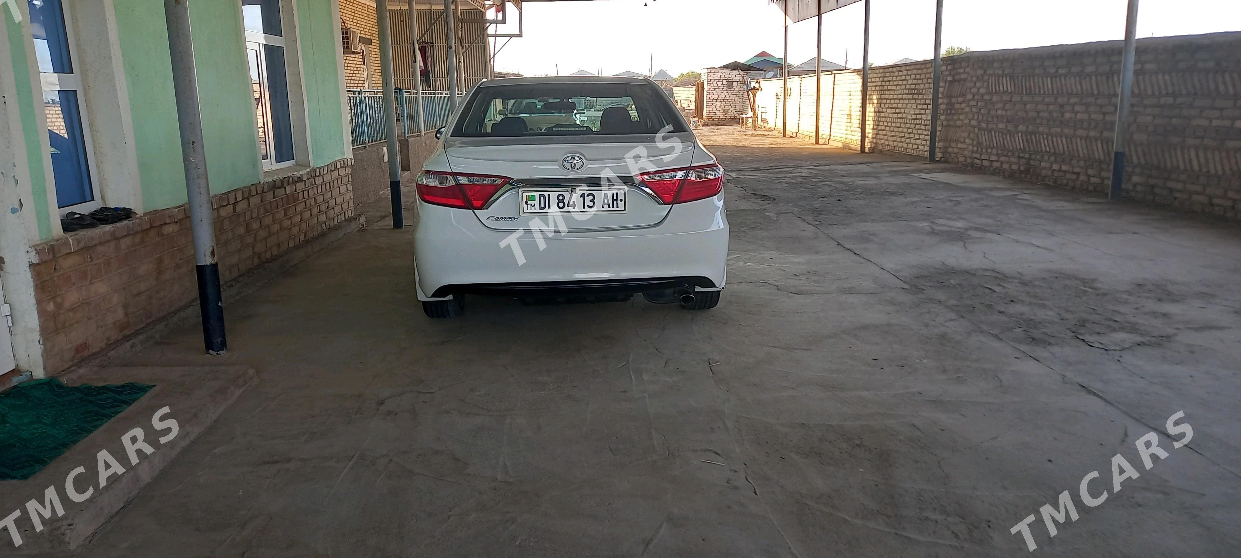 Toyota Camry 2017 - 230 000 TMT - Babadaýhan - img 6