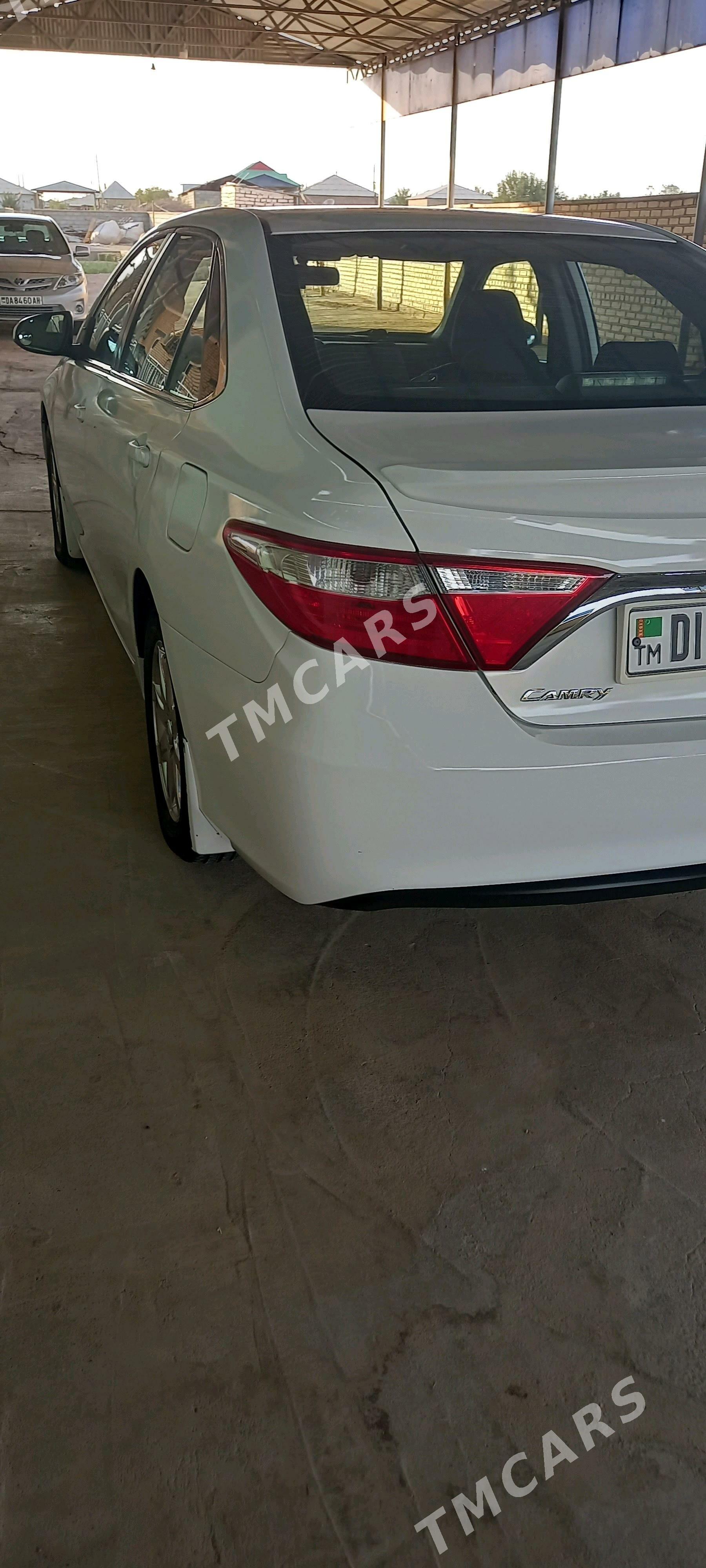 Toyota Camry 2017 - 230 000 TMT - Babadaýhan - img 8