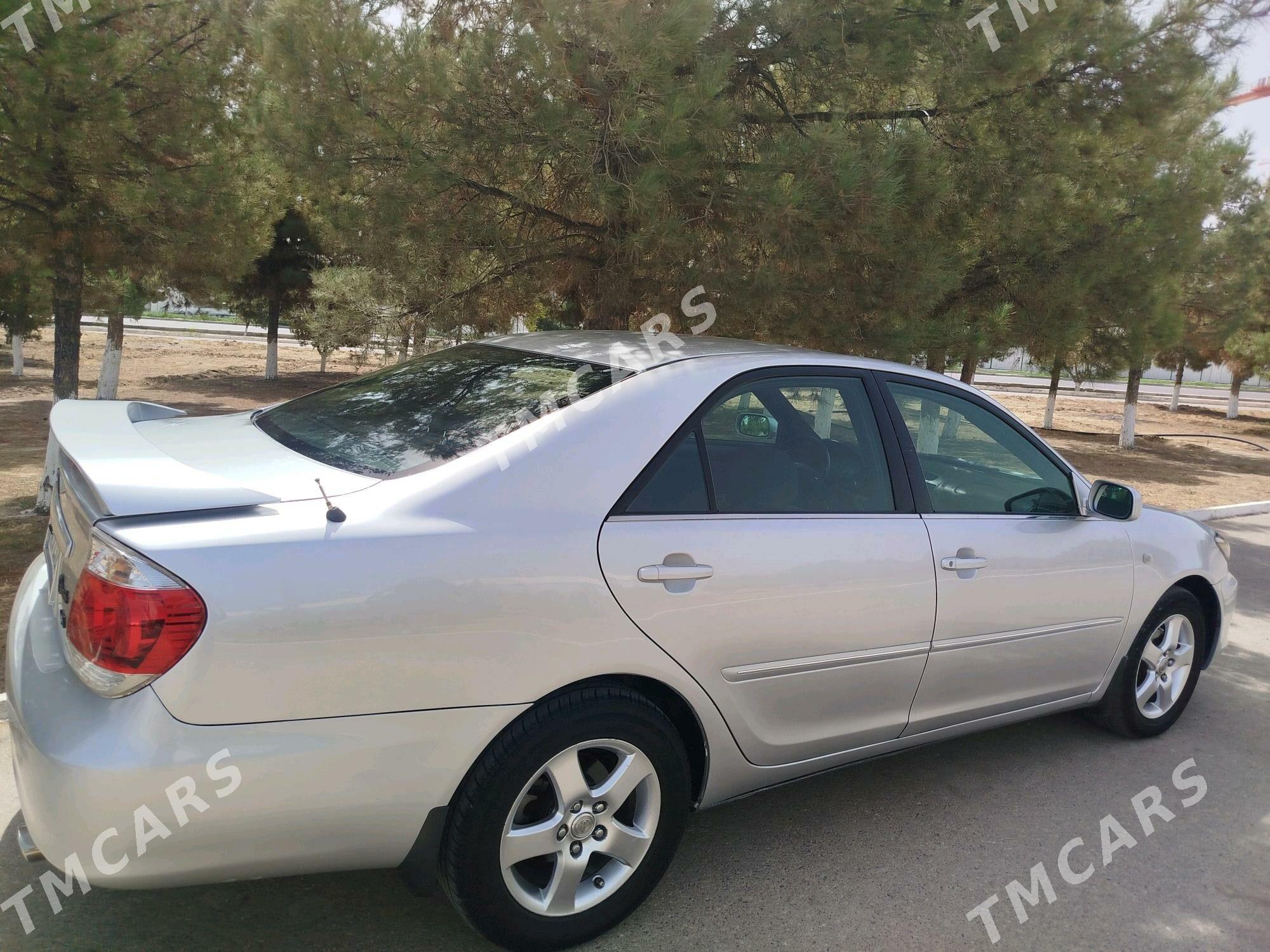 Toyota Camry 2003 - 210 000 TMT - Мары - img 3