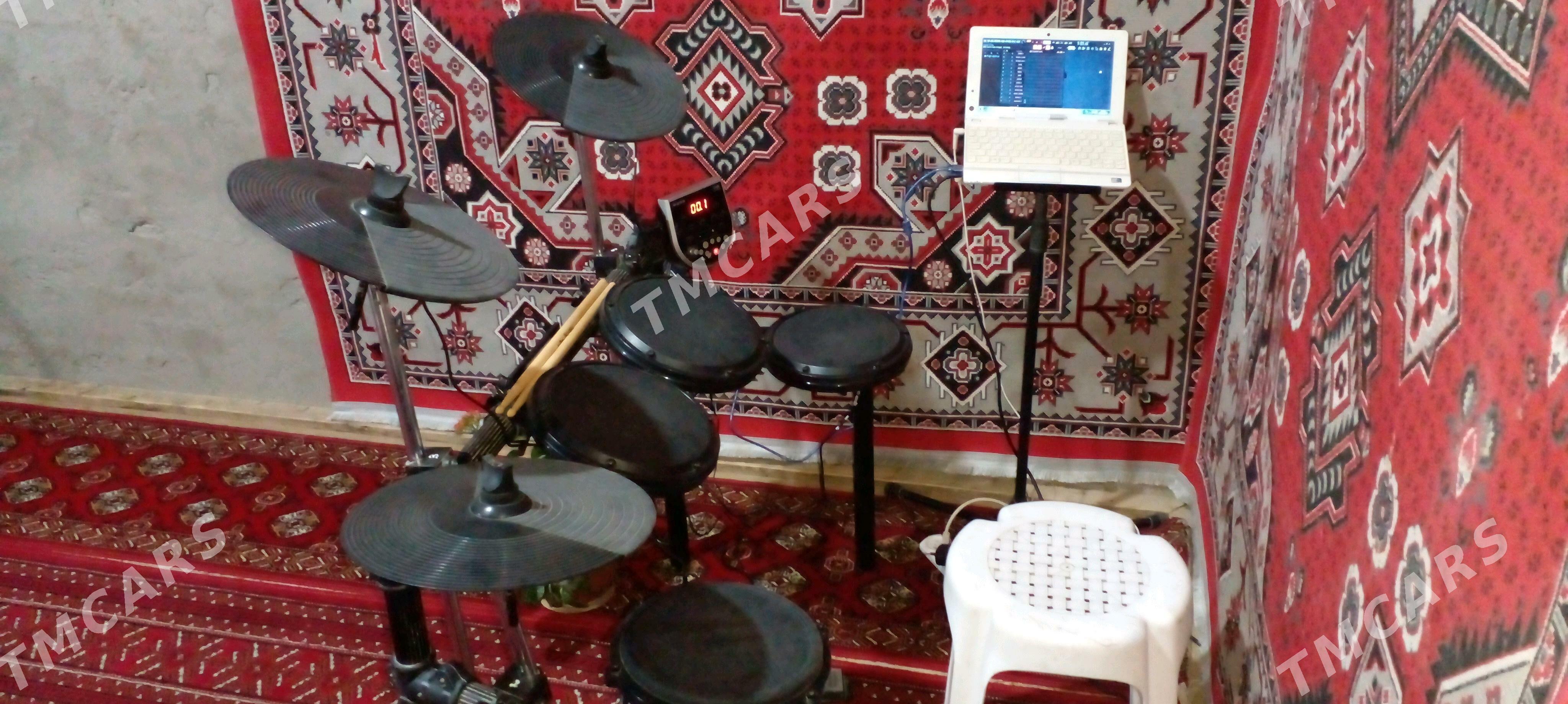 Udarnik ALESIS DM-6 - Мургап - img 2
