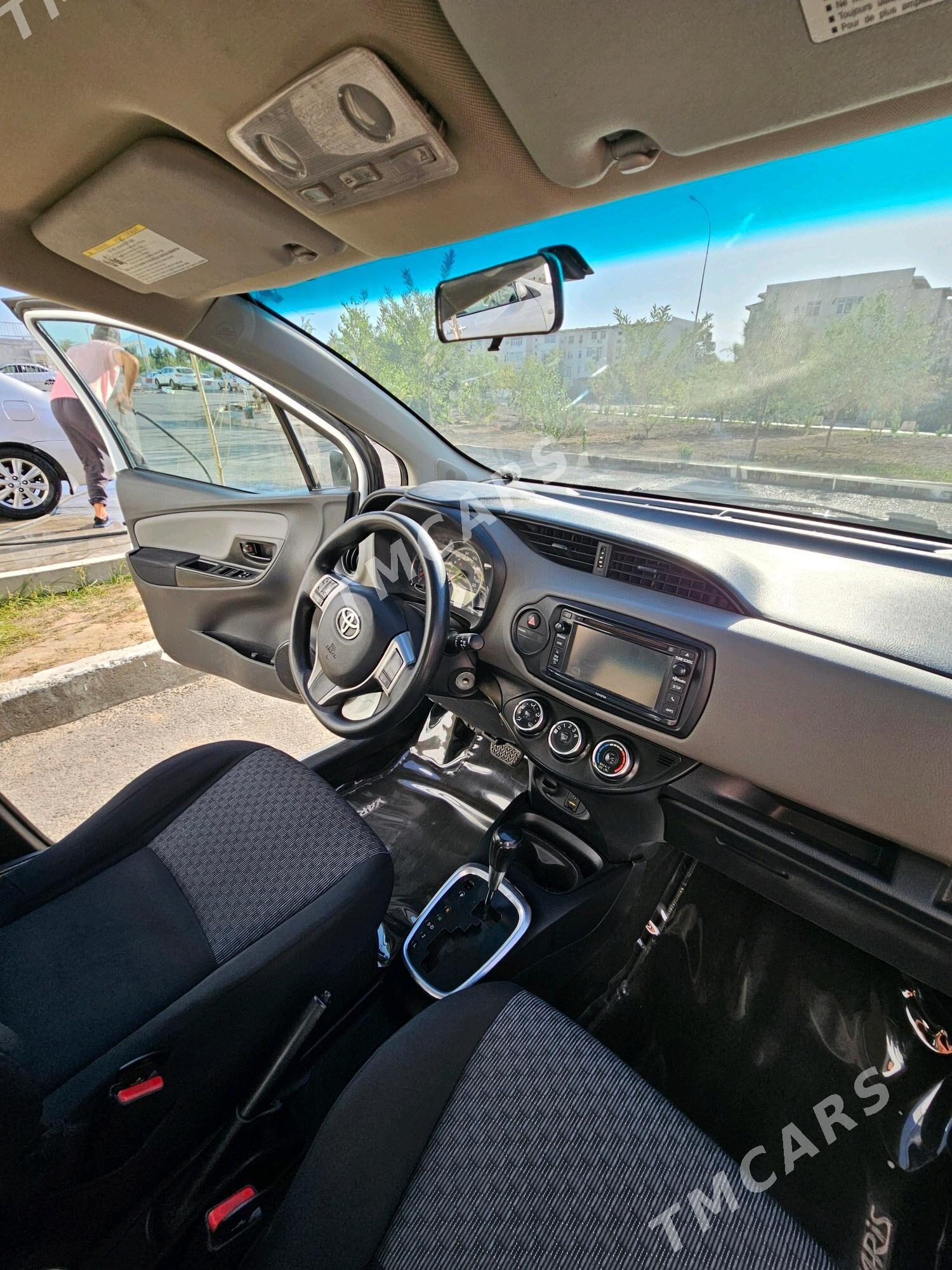 Toyota Yaris 2016 - 160 000 TMT - Ашхабад - img 3