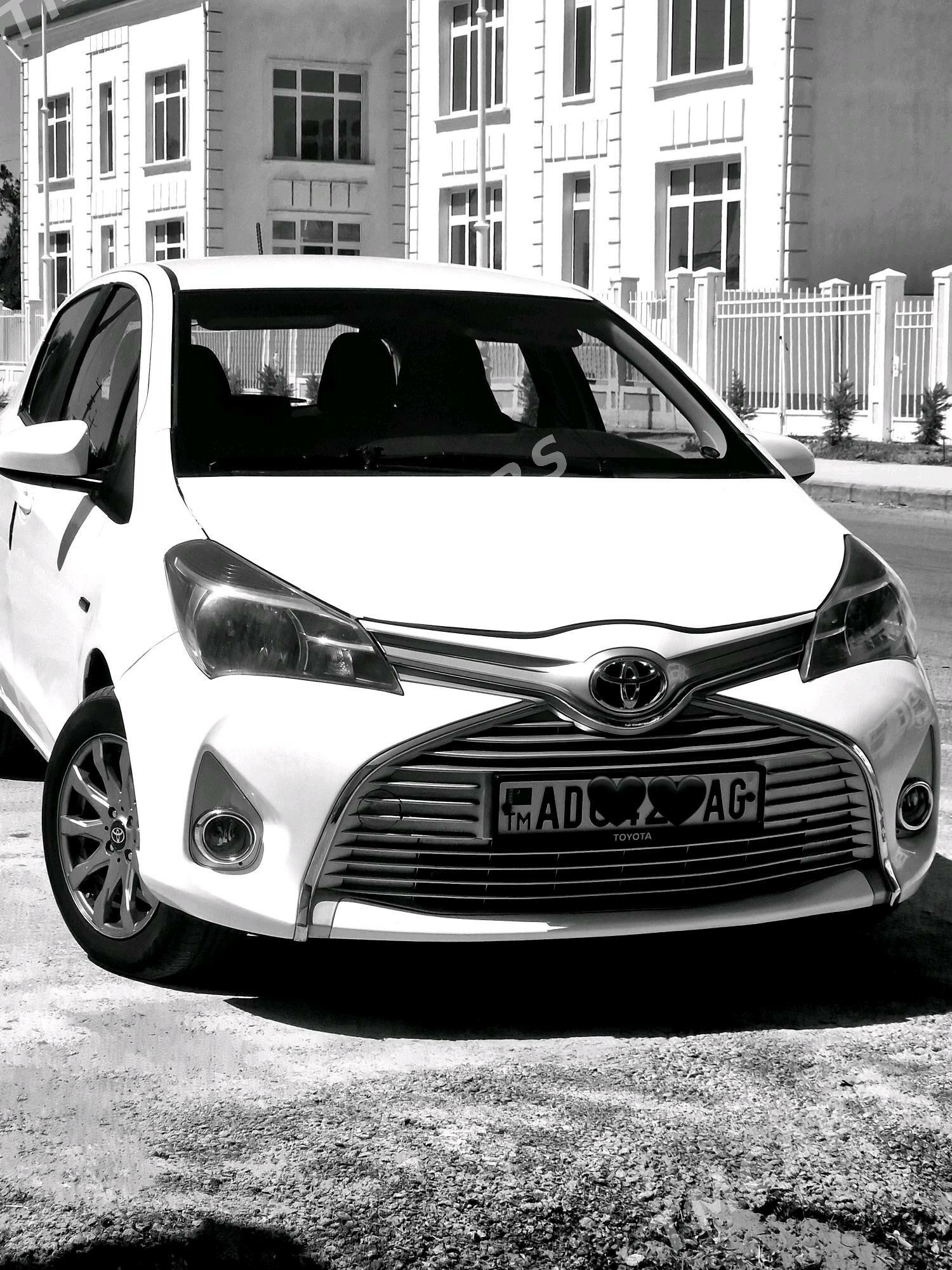 Toyota Yaris 2016 - 160 000 TMT - Ашхабад - img 2