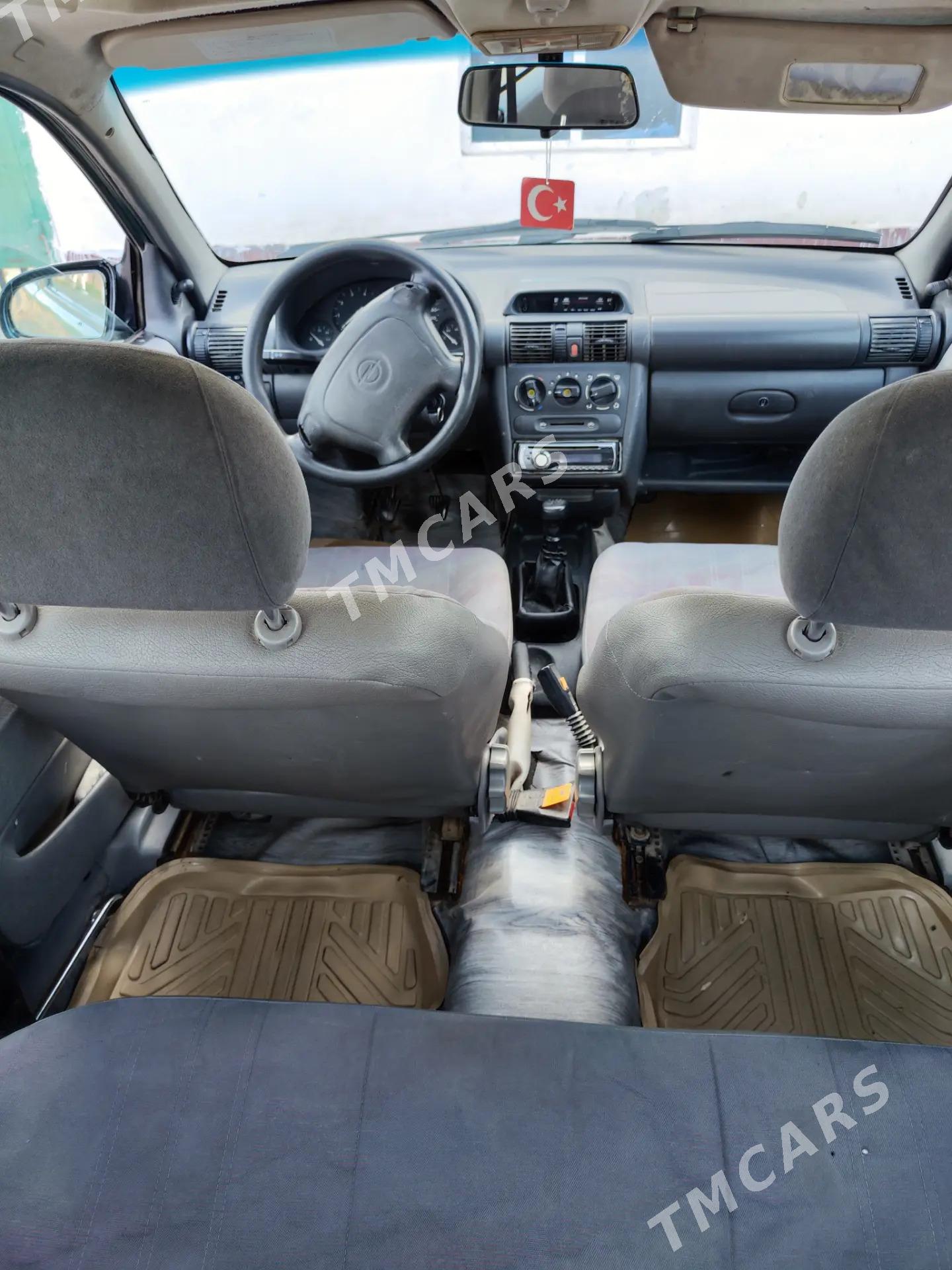 Opel Vita 1996 - 30 000 TMT - Дянев - img 4