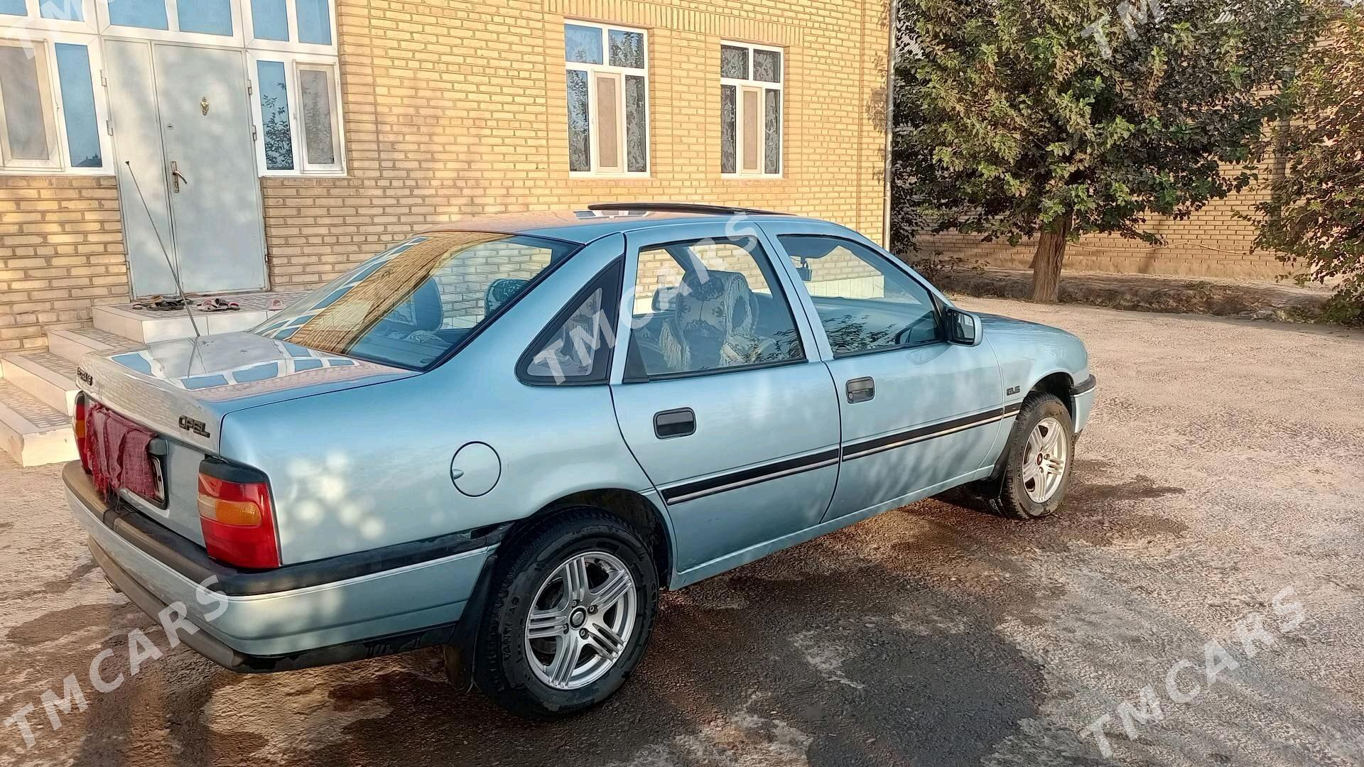 Opel Vectra 1989 - 36 000 TMT - Mary - img 4