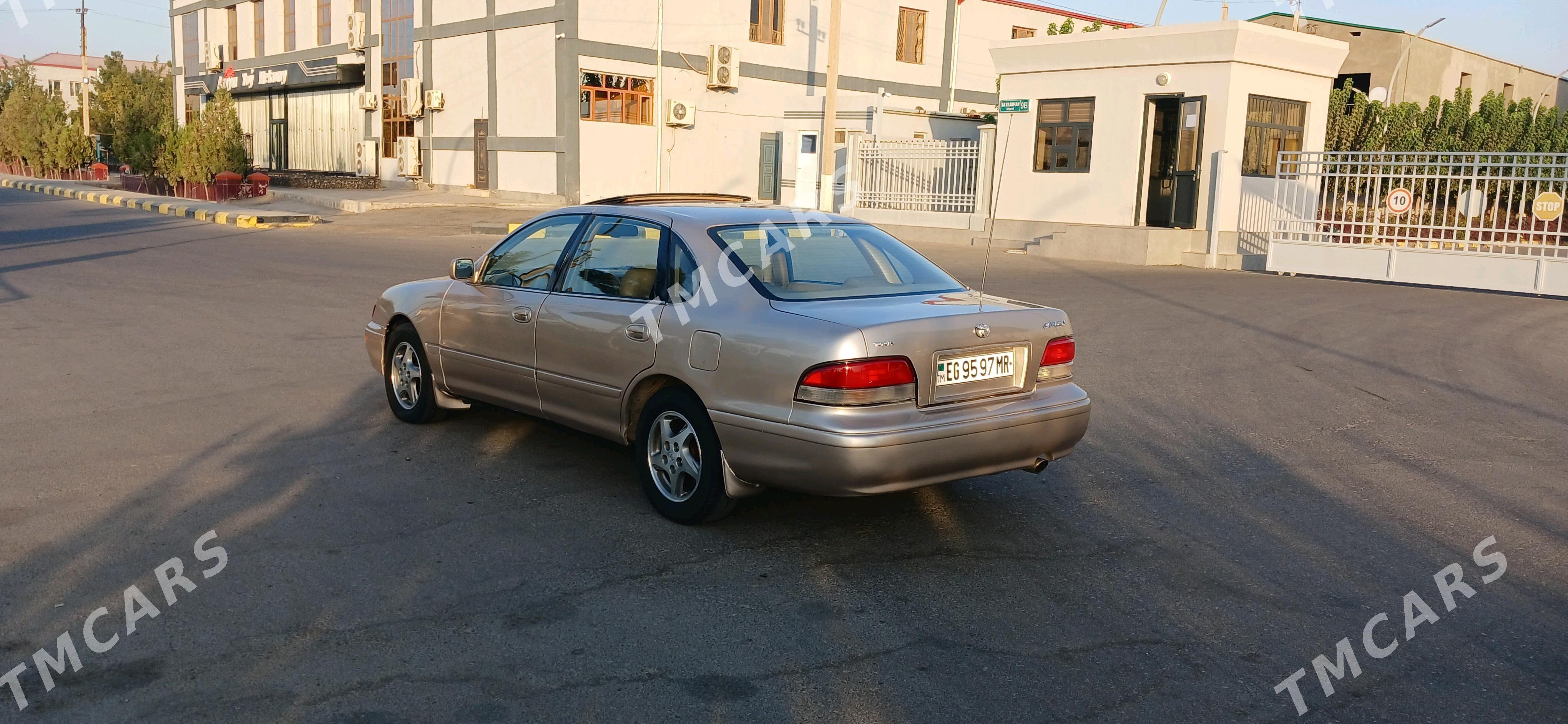 Toyota Avalon 1996 - 125 000 TMT - Мары - img 7