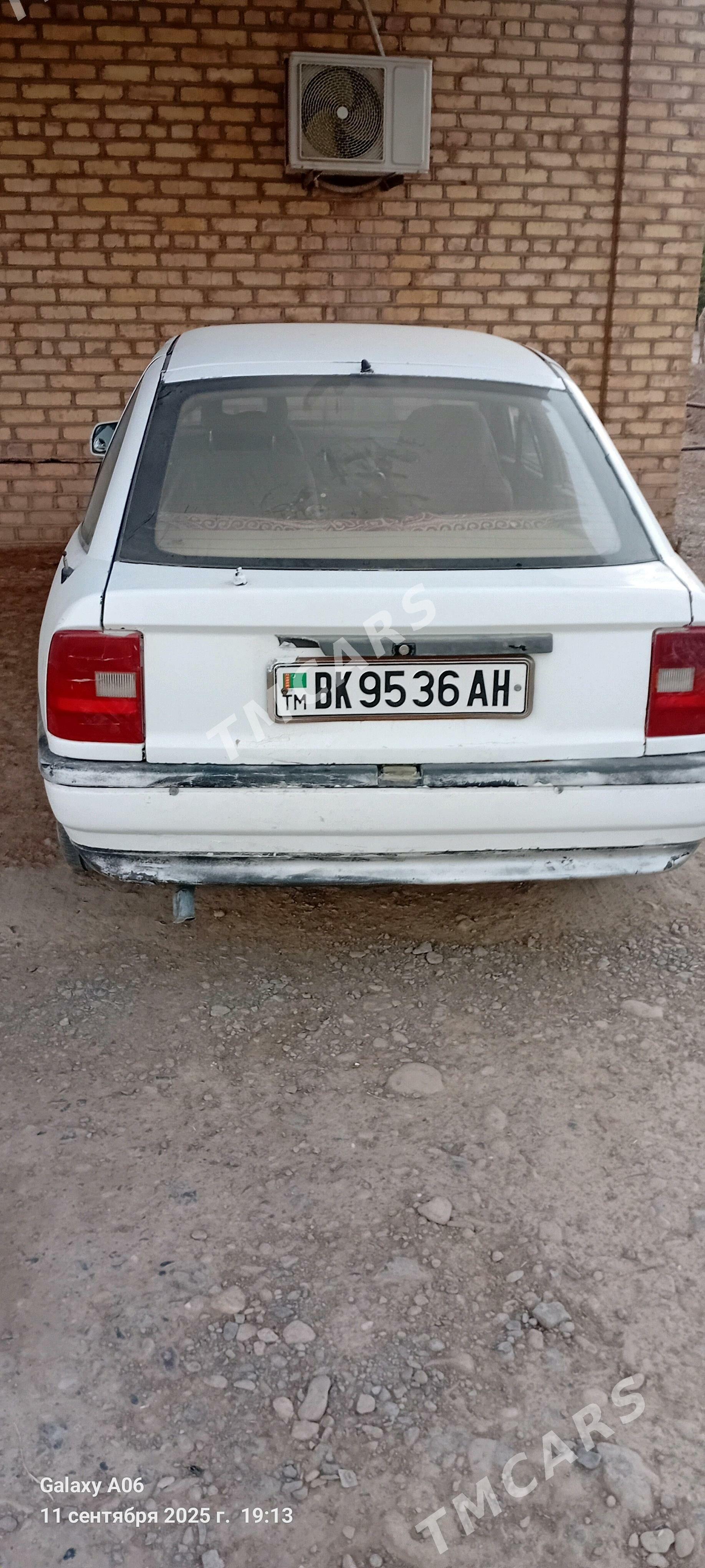 Opel Vectra 1989 - 22 000 TMT - Бабадайхан - img 3