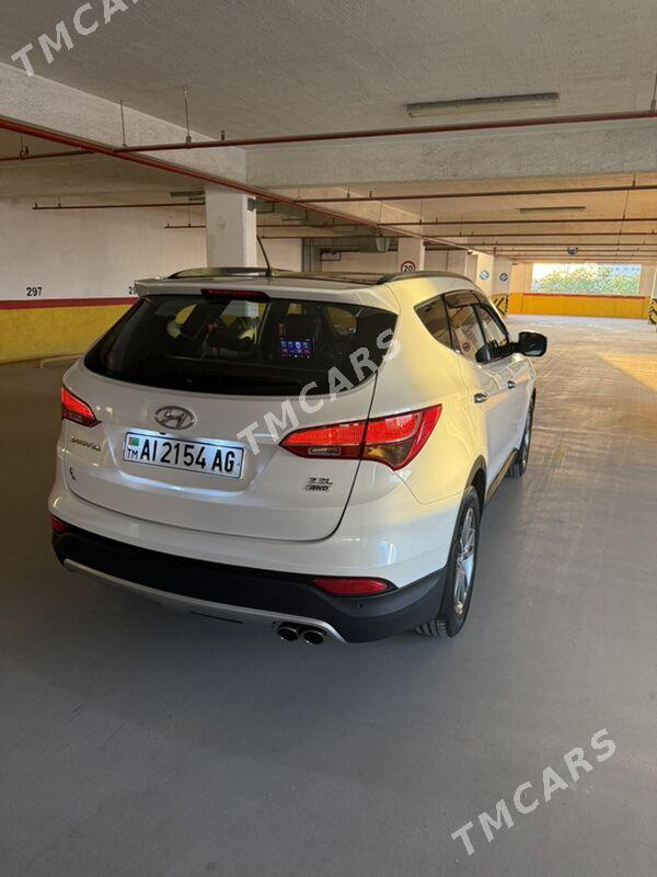 Hyundai Santa Fe 2013 - 305 000 TMT - 2 мкр - img 2
