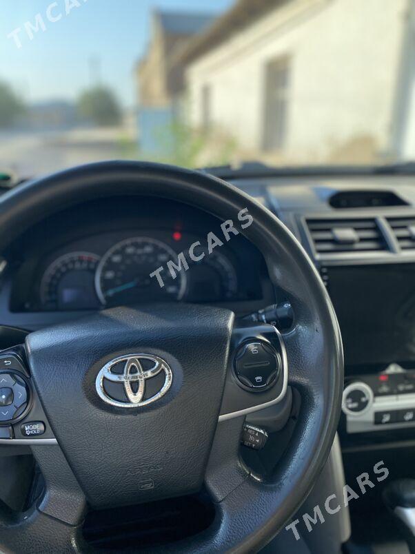 Toyota Camry 2012 - 200 000 TMT - Tejen - img 2