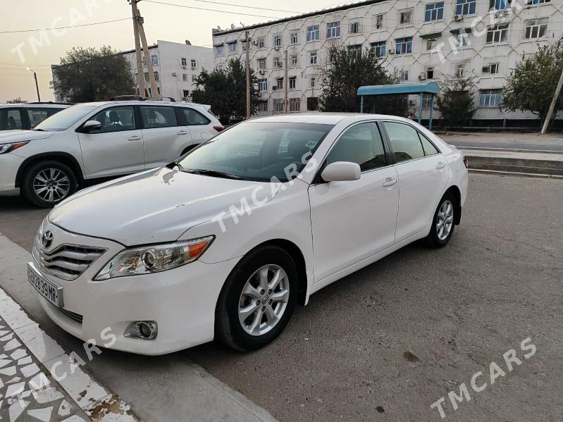 Toyota Camry 2010 - 195 000 TMT - Мары - img 5