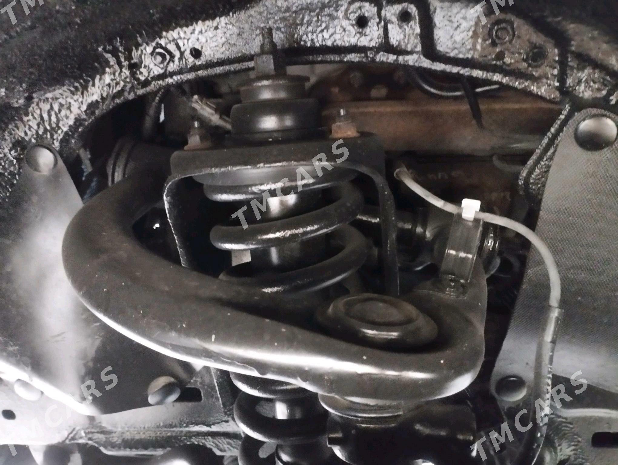 Toyota Land Cruiser Prado 2003 - 360 000 TMT - Türkmenabat - img 7