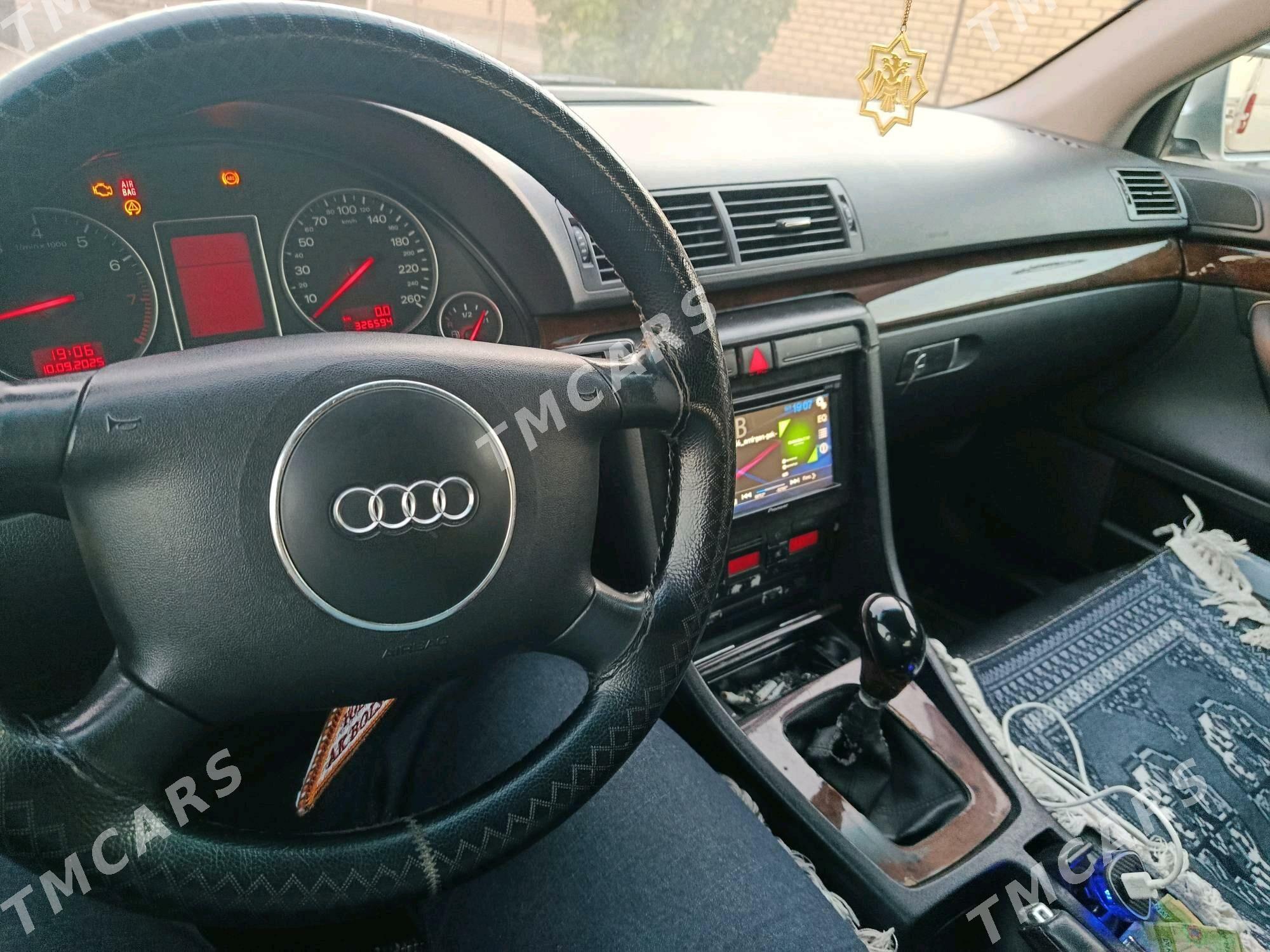Audi A4 2003 - 90 000 TMT - Мары - img 2