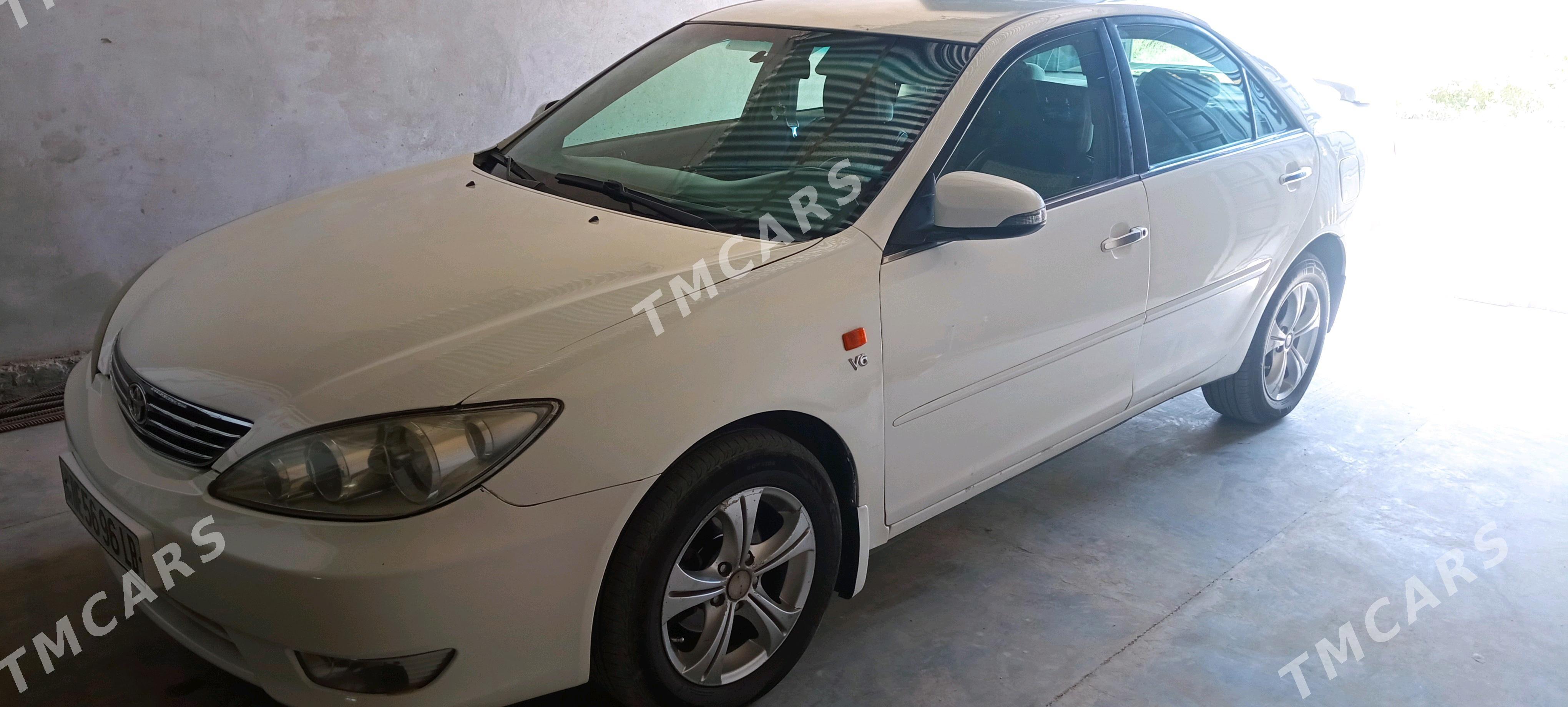Toyota Camry 2003 - 150 000 TMT - Дянев - img 6